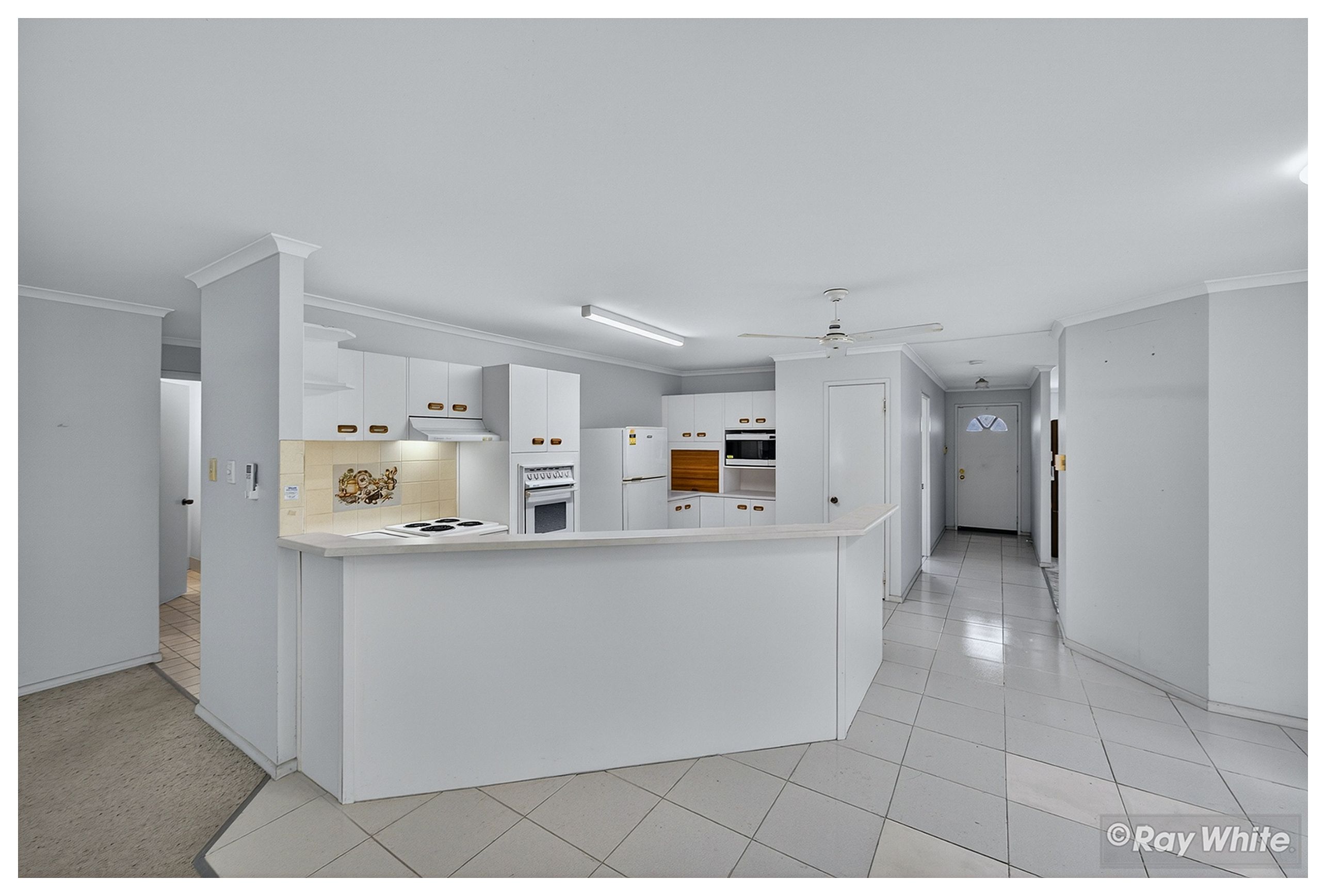 1 Meyenberg Court, Norman Gardens, QLD 4701