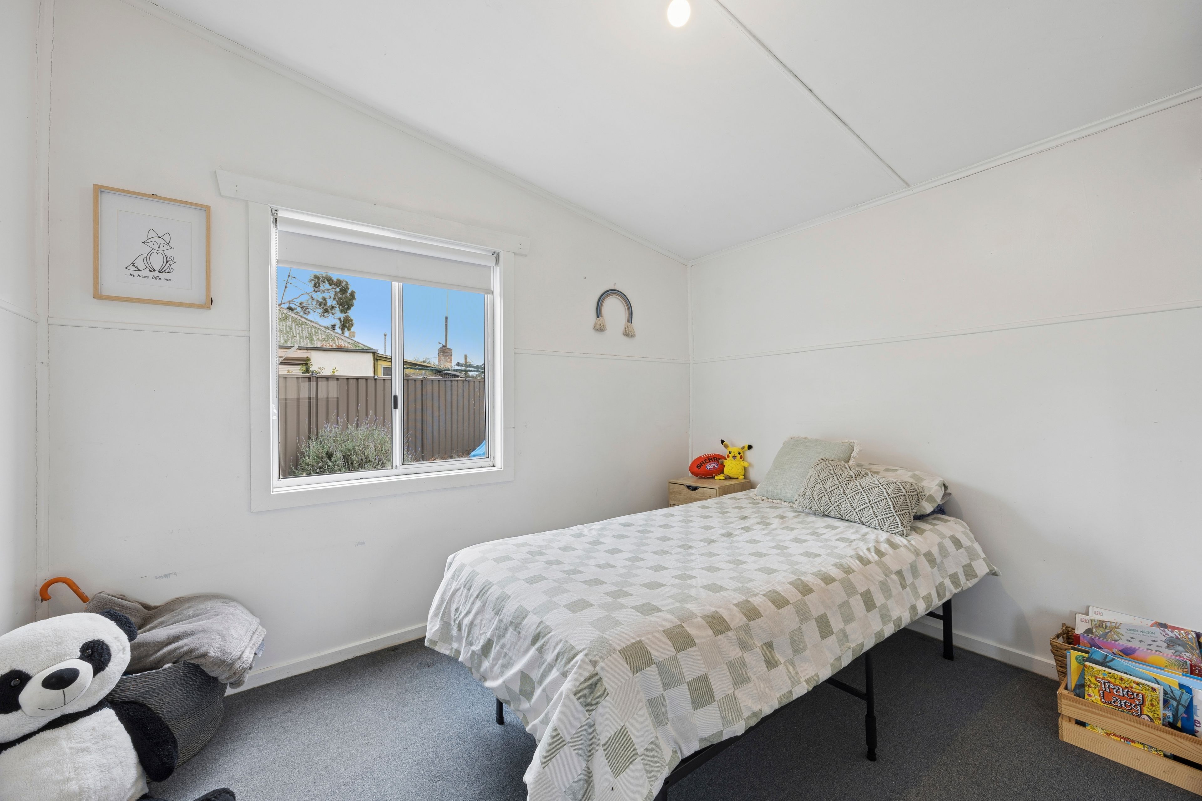 62 Fergusson Street — photo 10 of 14