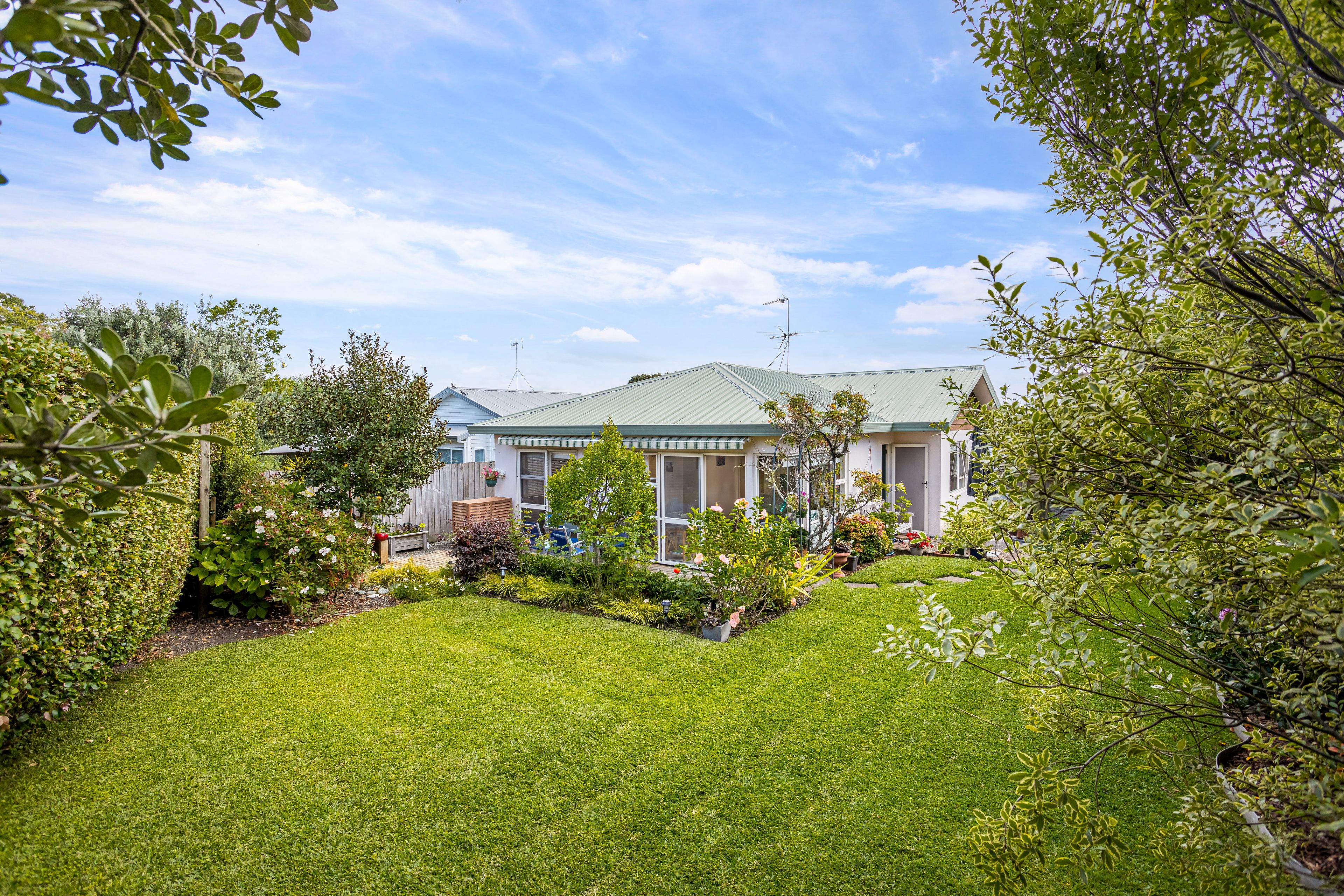 152A Hutchinson Avenue, New Lynn, Waitakere City