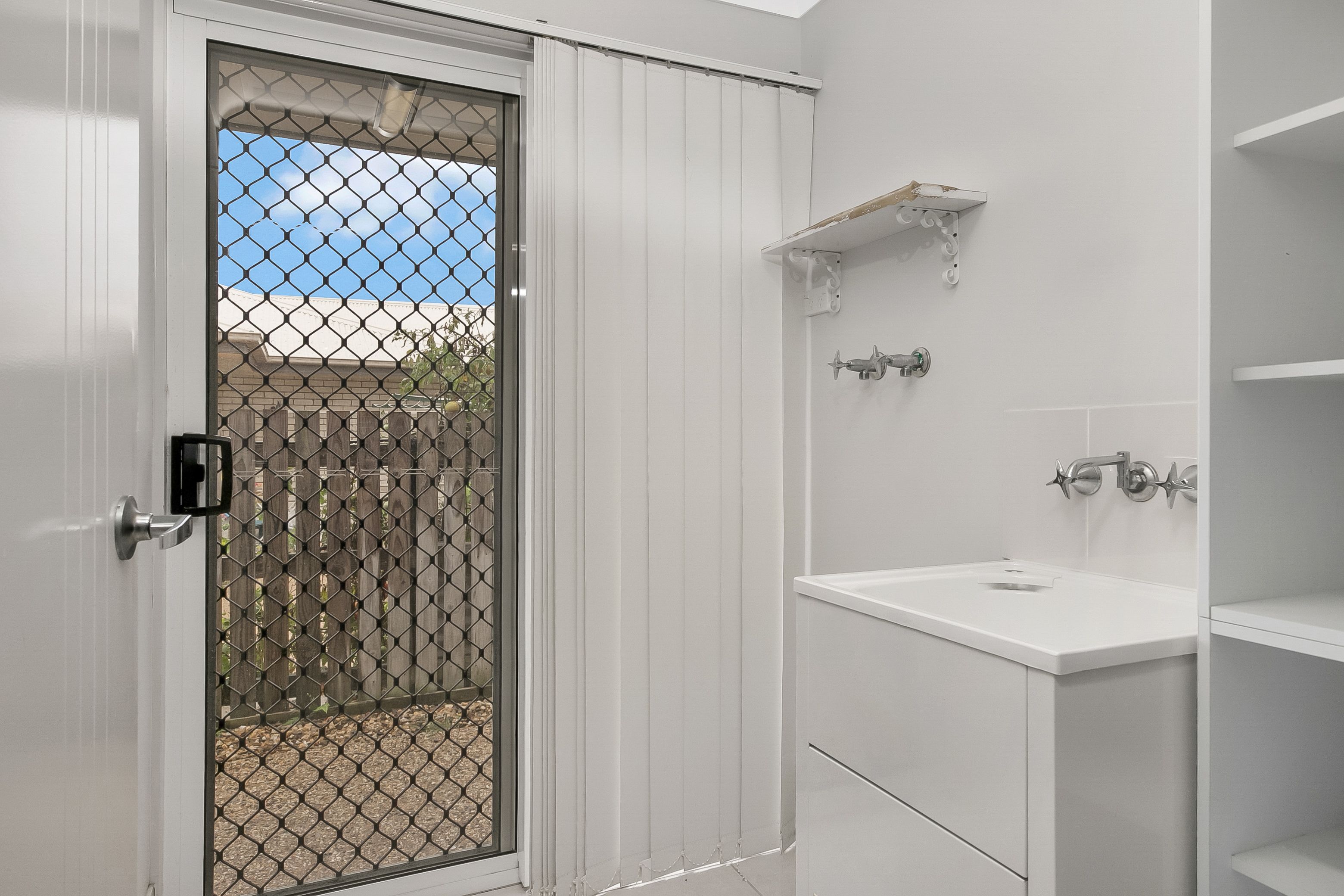 16 Whistler Avenue — photo 12 of 17