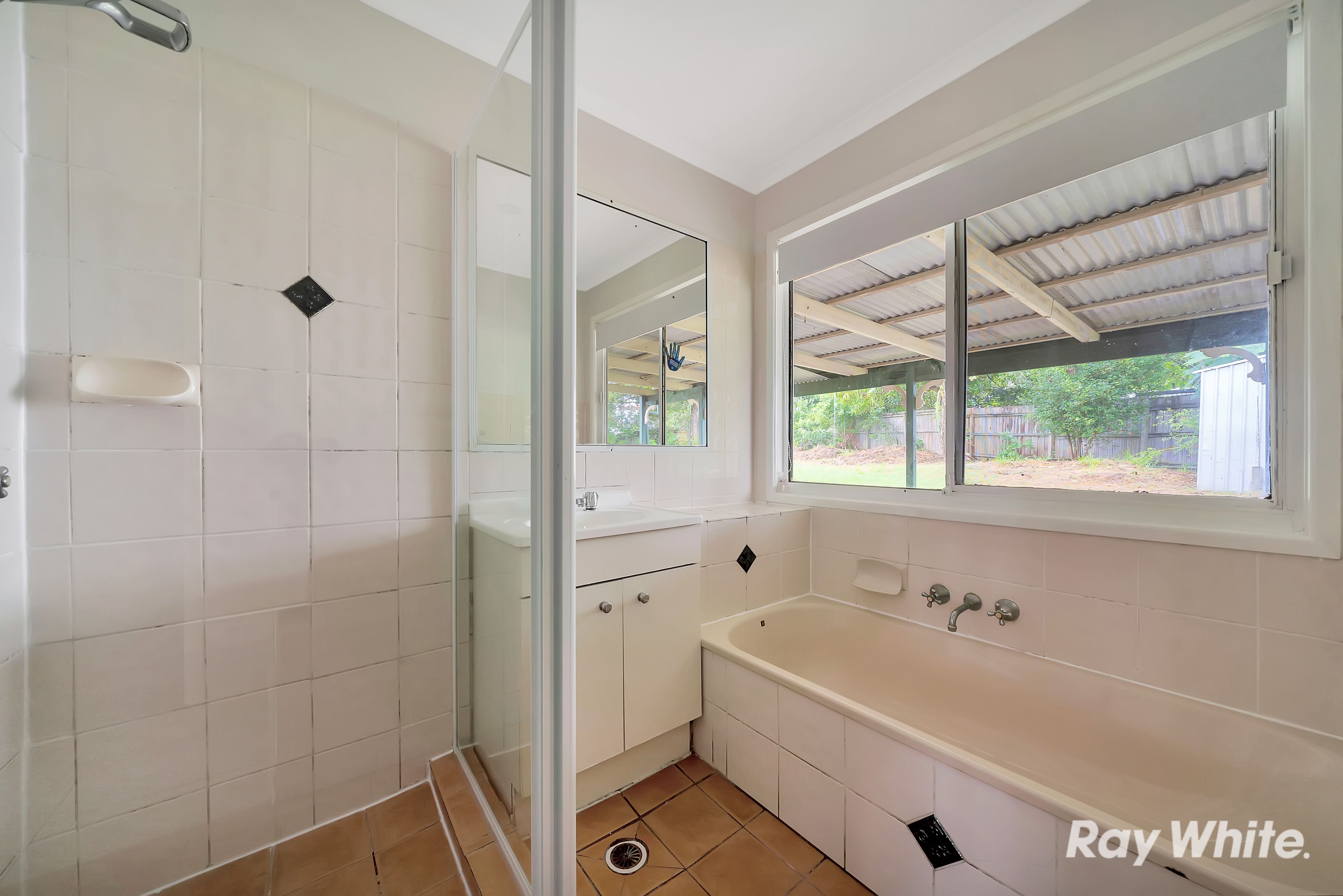 12 Moonah Court, Crestmead, QLD 4132