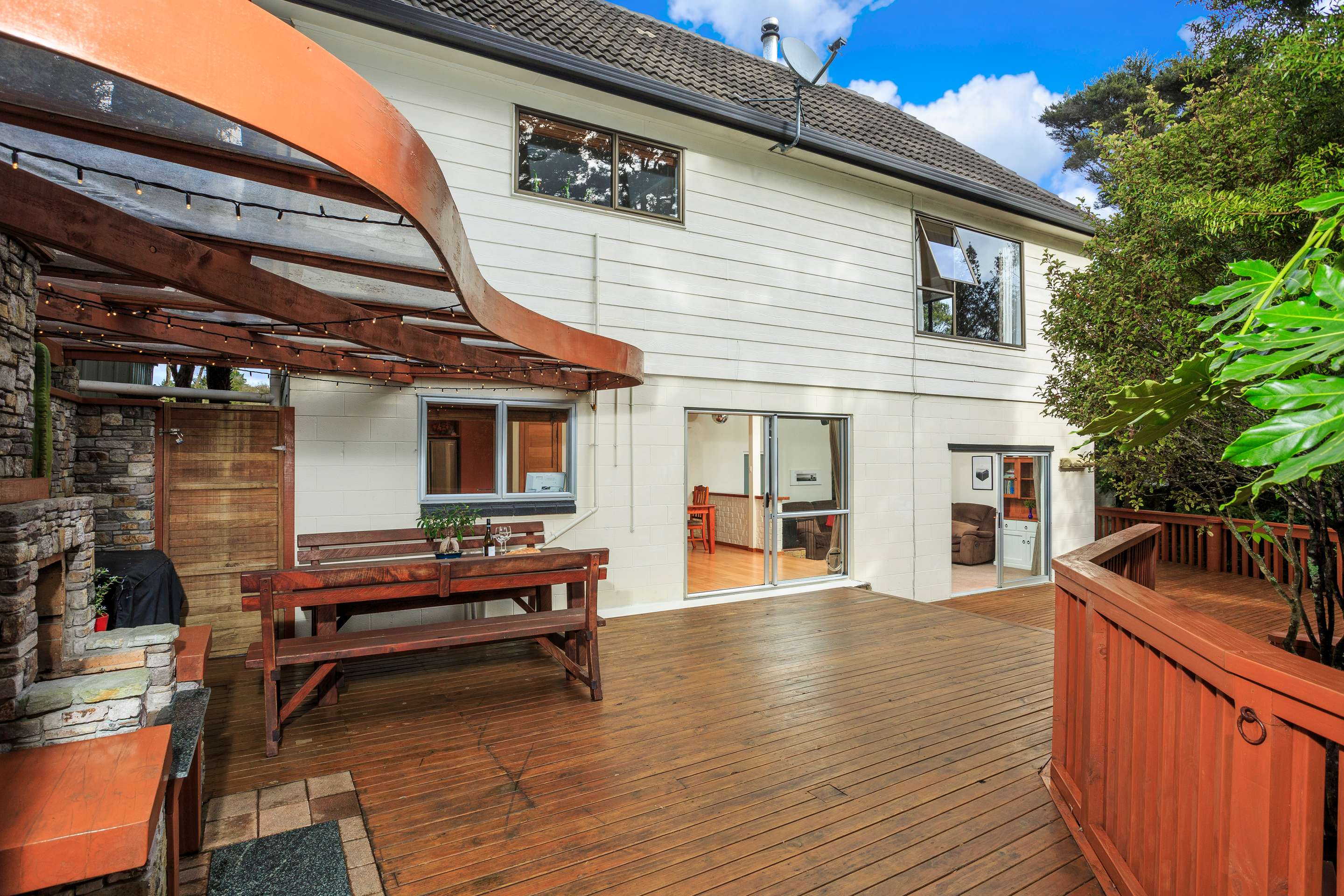 71 Park Hill Road, Birkenhead, North Shore City Real Estate Ray