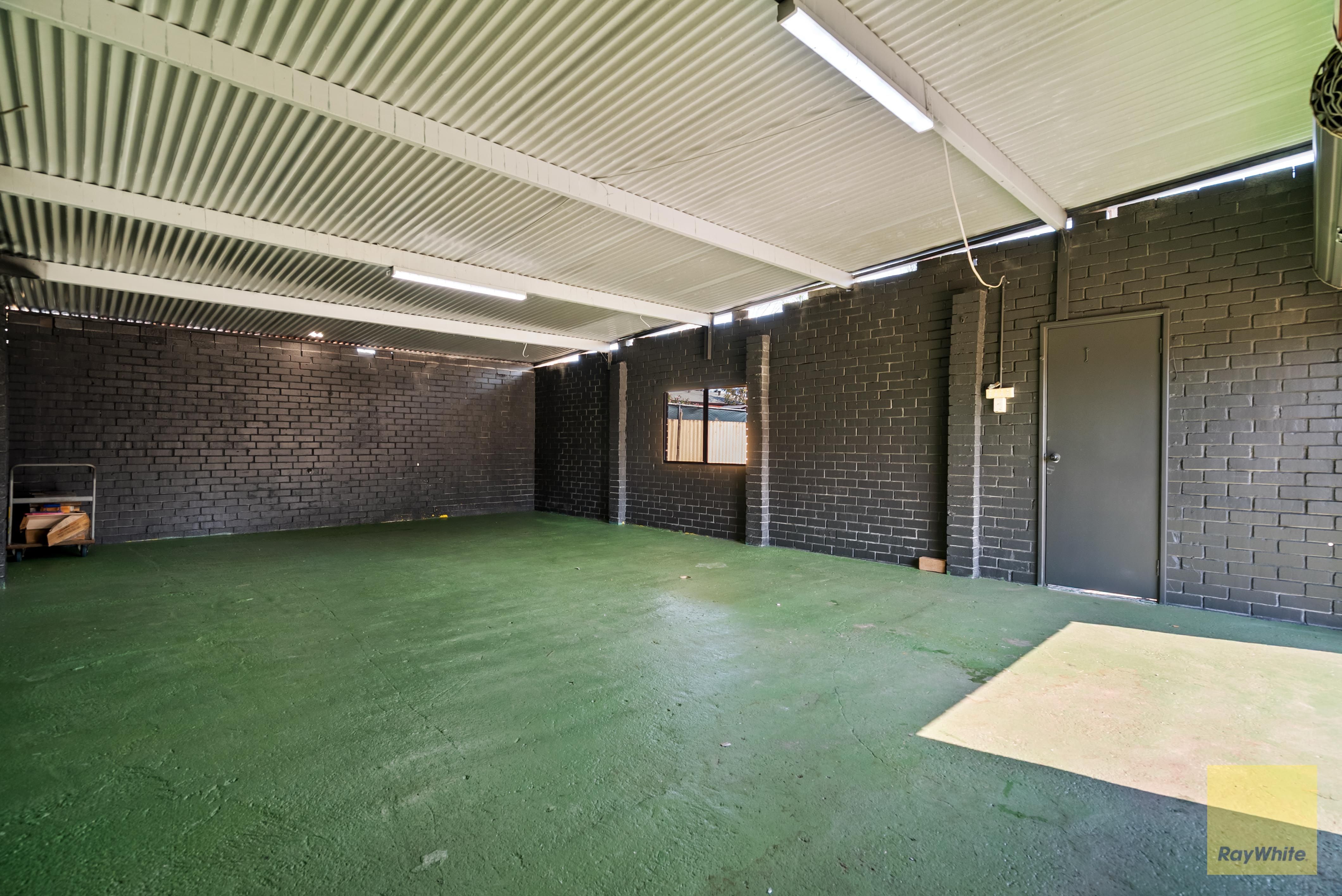 54 Stennett Street — photo 20 of 24