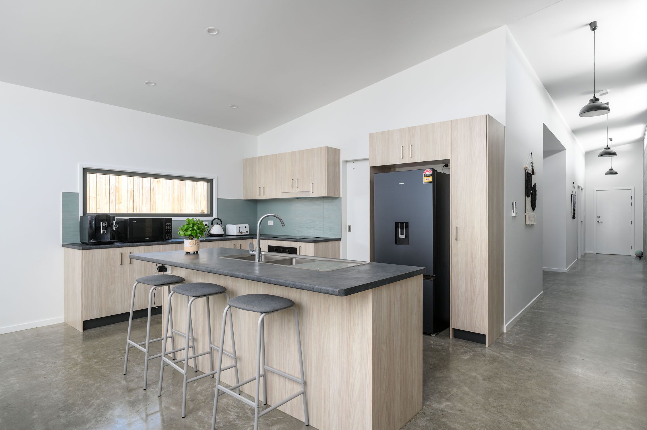 10 Bluebell Court, Southside, QLD 4570