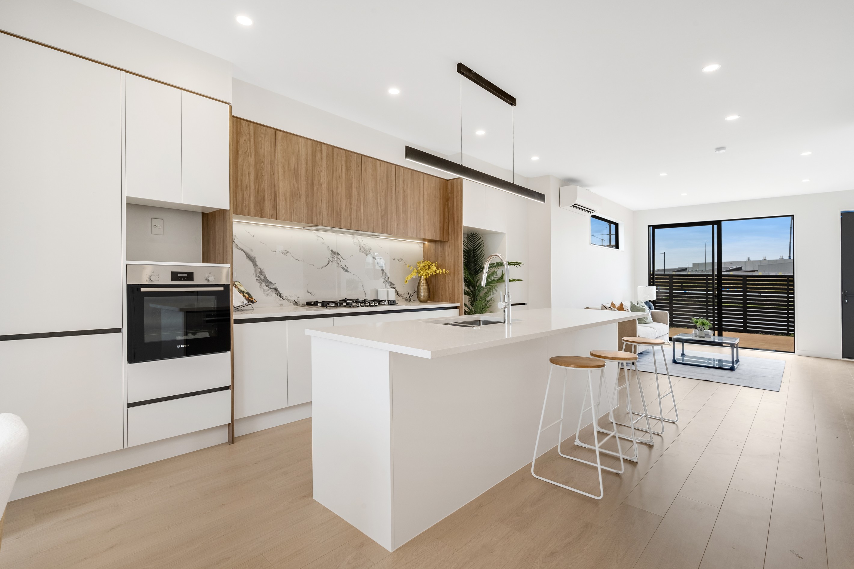 7/57 Tahetoka Street, Westgate, Waitakere City