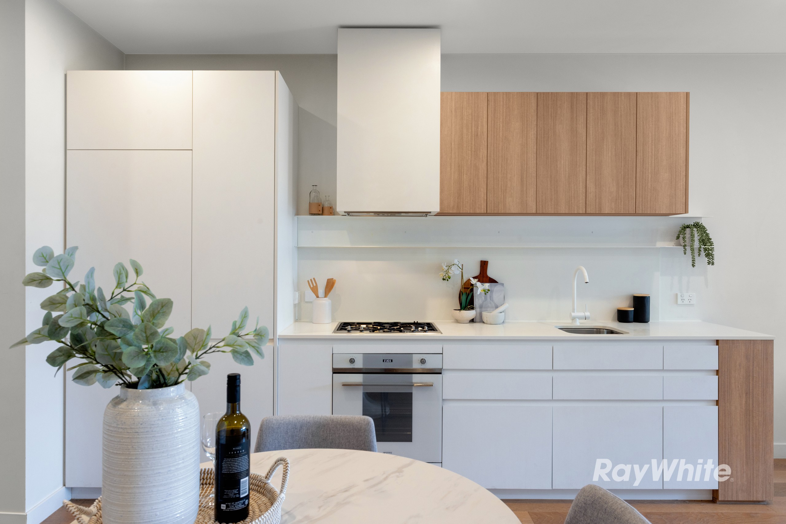 4/14 Maroona Road, Carnegie, VIC 3163