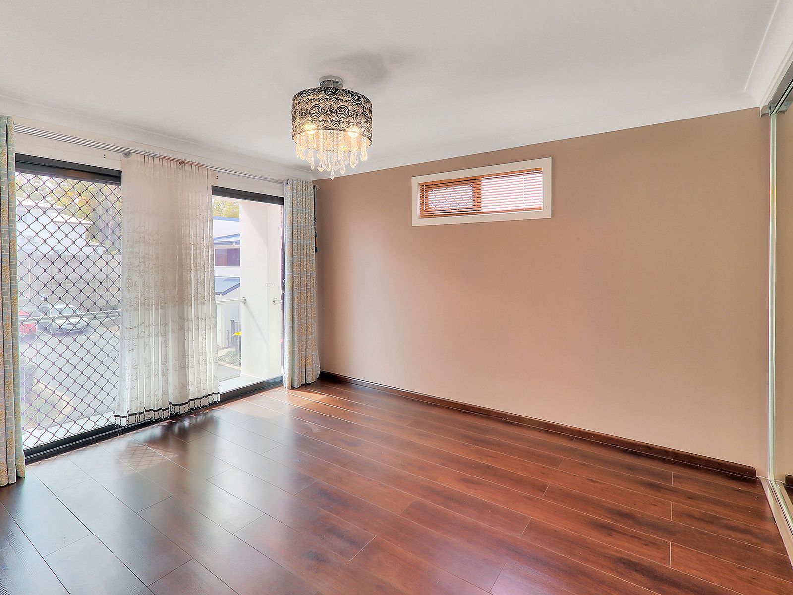 15/35 Jaffa Crescent — photo 4 of 9
