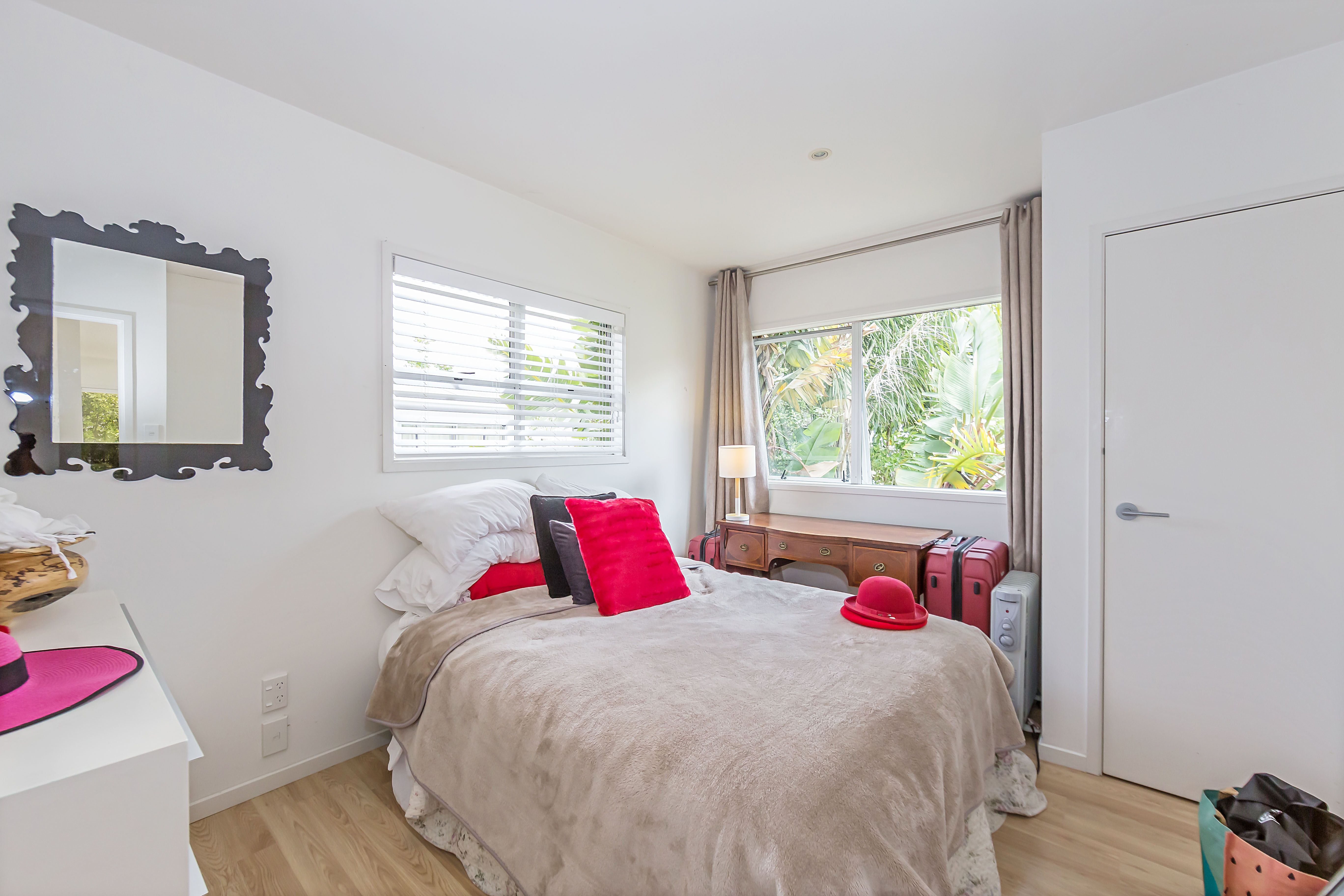 24 McKenzie Avenue, Arkles Bay, Rodney