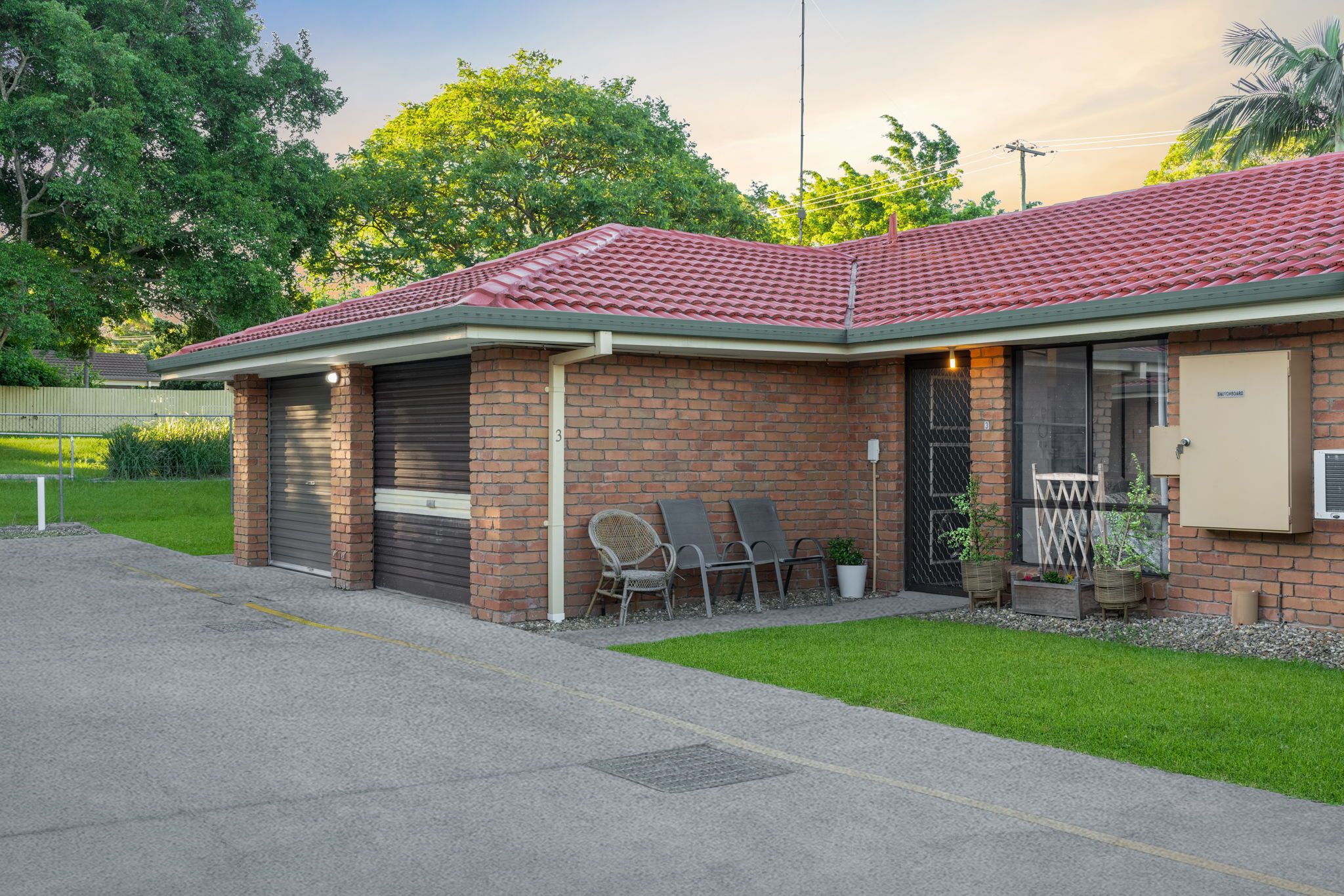 33 Clare Road, Kingston QLD 4114