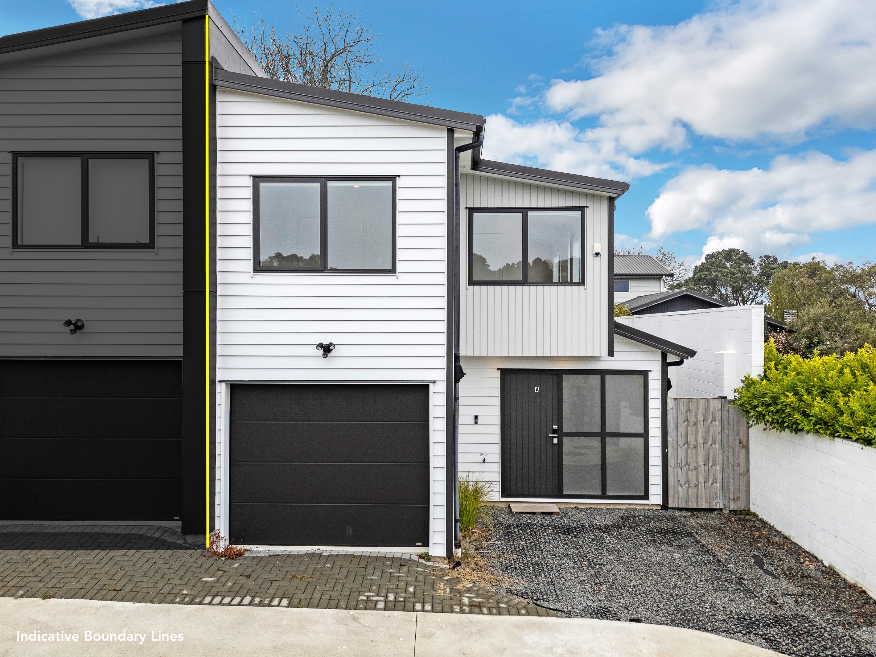 19A & D Vida Place, Howick, Manukau City