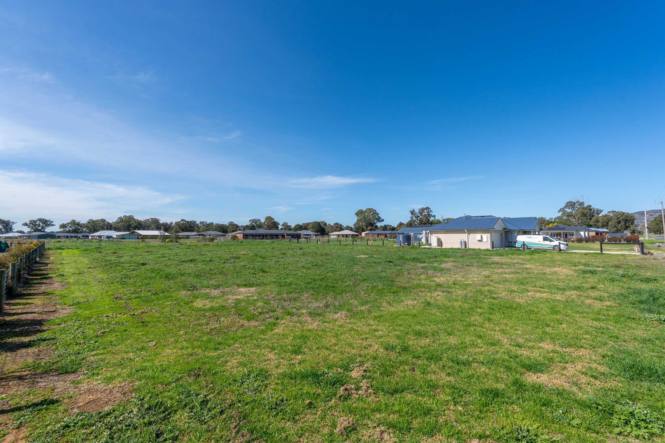 58 Bank Street, Avenel, VIC 3664