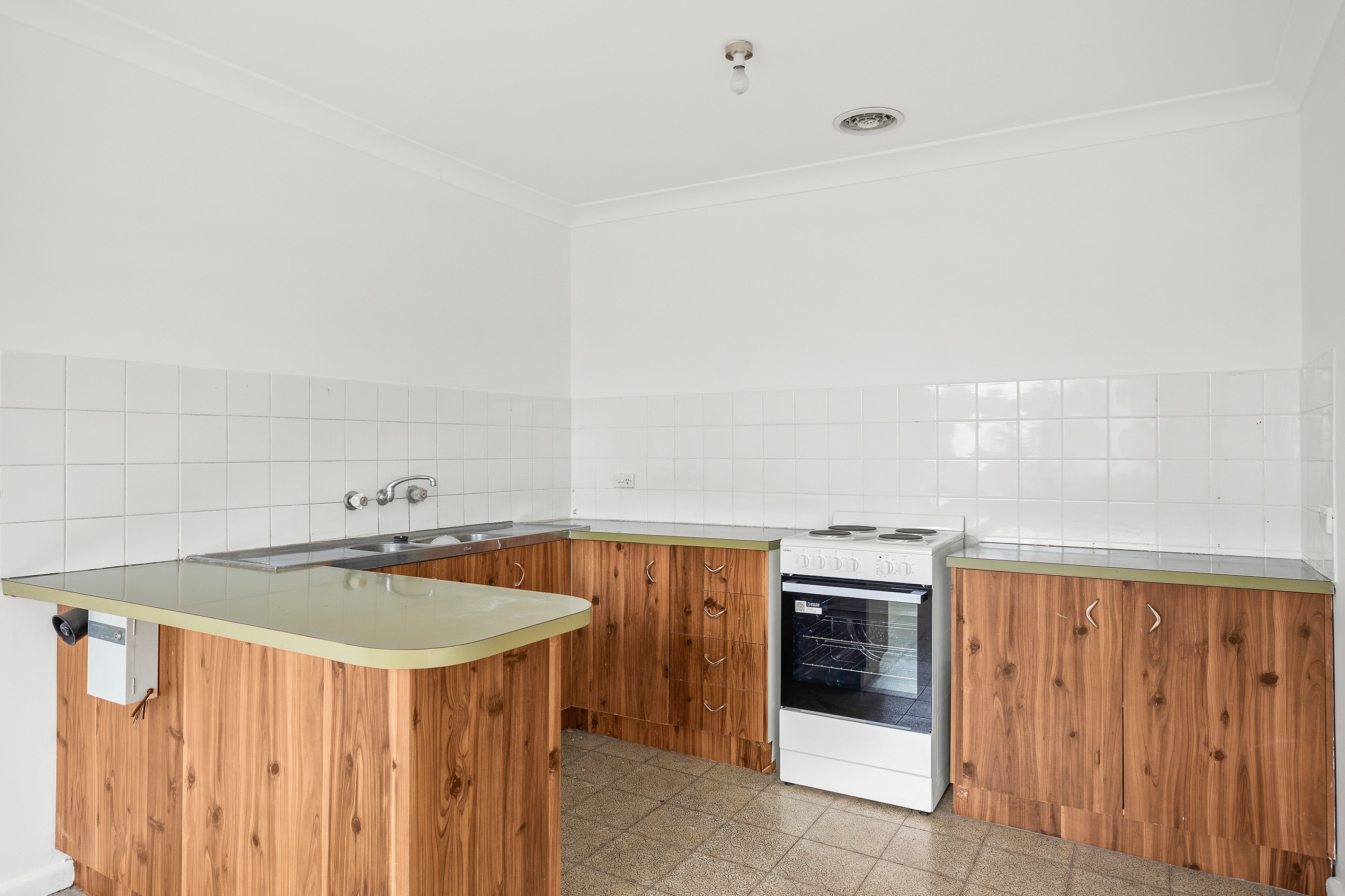 2/47 Central Avenue, Oak Flats, NSW 2529