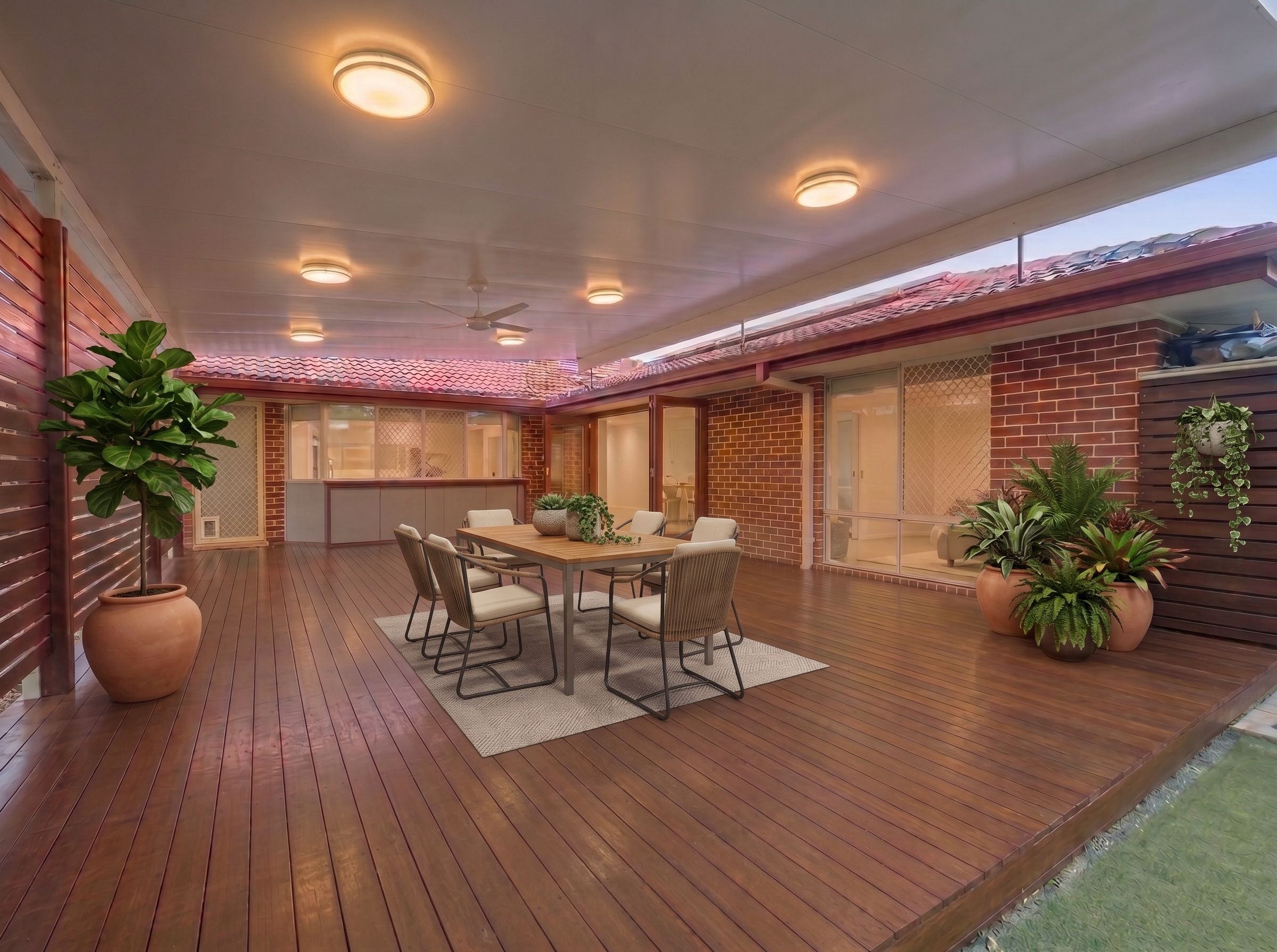 7 Howard Court, Arana Hills, QLD 4054