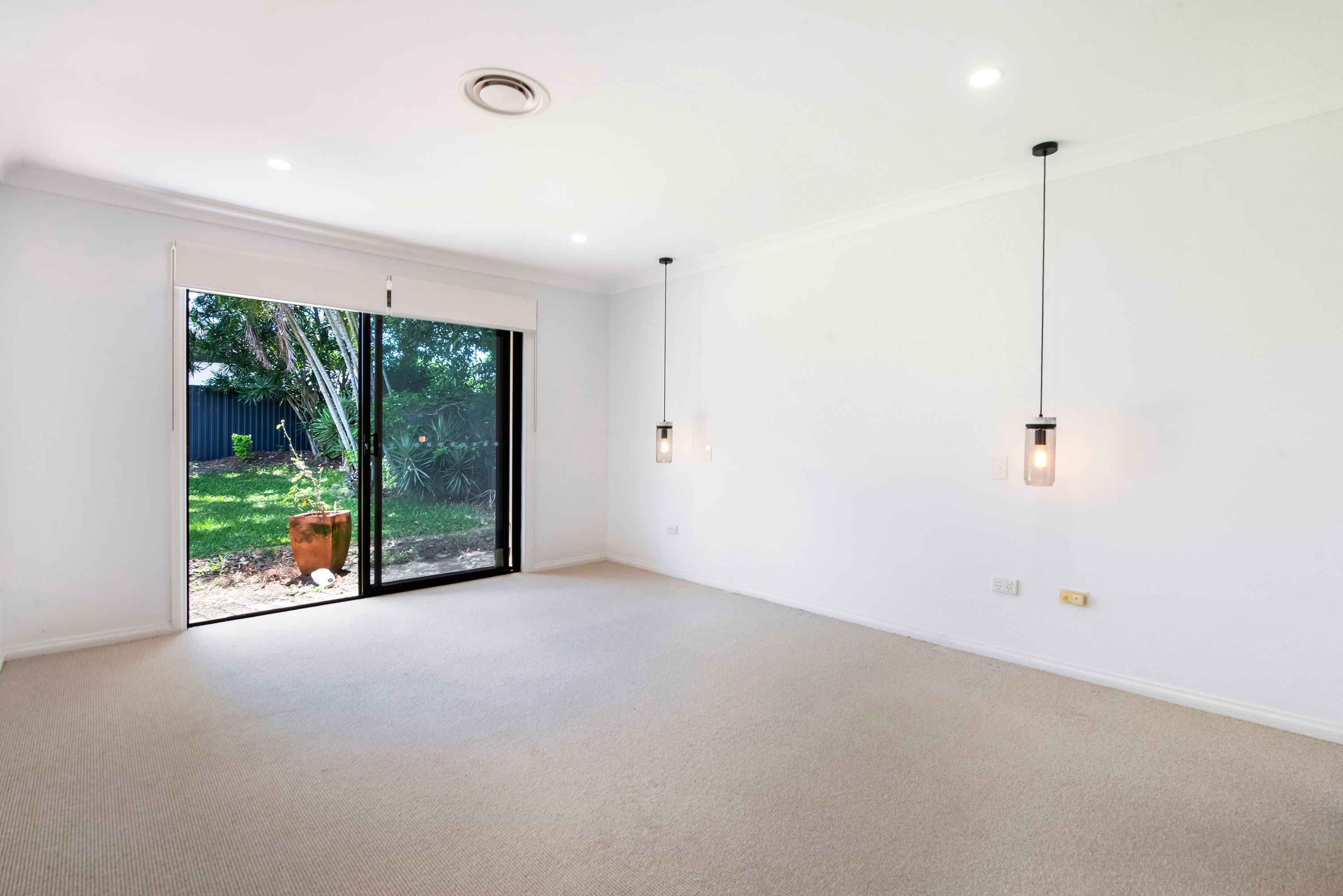15 Forster Avenue — photo 7 of 11