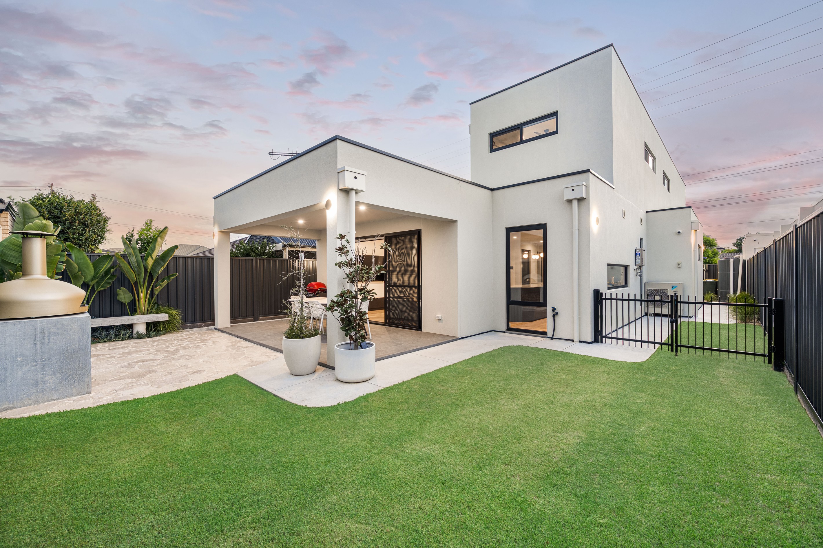 20 Mitton Avenue, Henley Beach, SA 5022