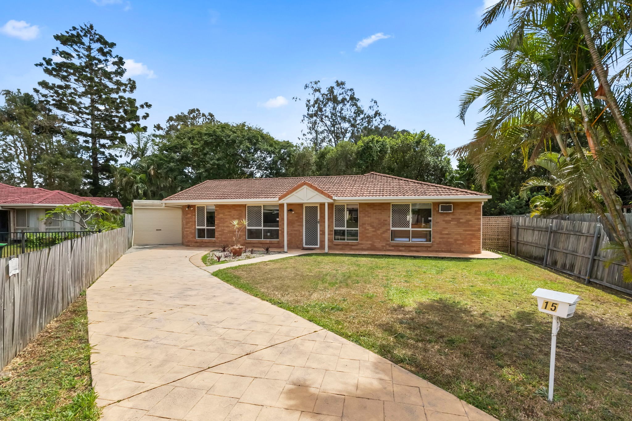 15 Poinciana Place, Eight Mile Plains, QLD 4113