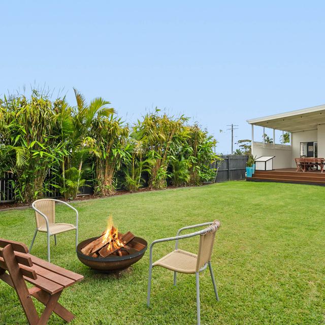 22 Gosford Avenue, The Entrance, NSW 2261 - Sold House - Ray White Long ...