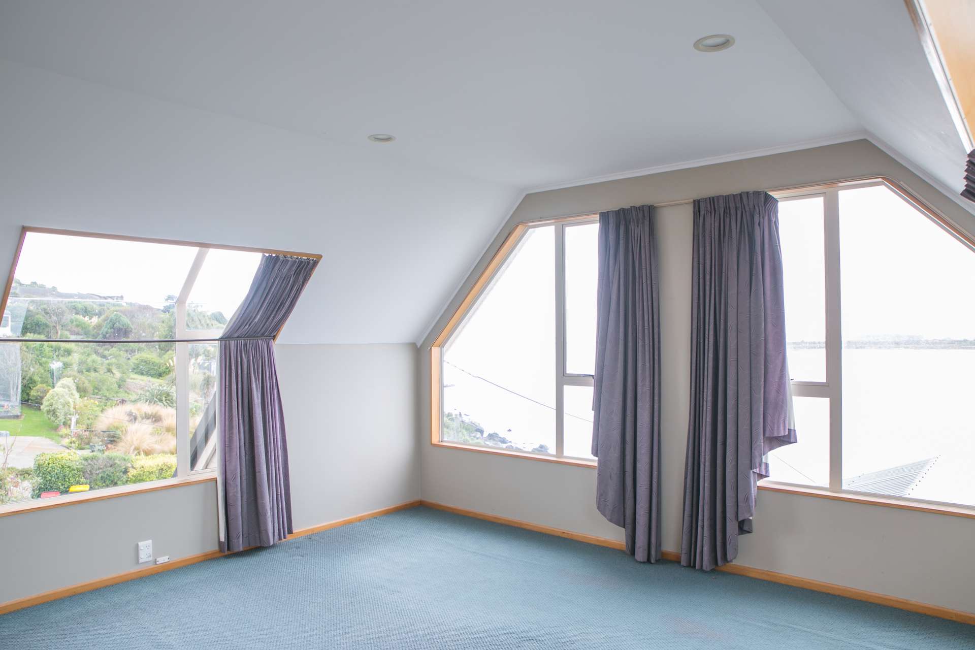 14 Marine Parade photo 15