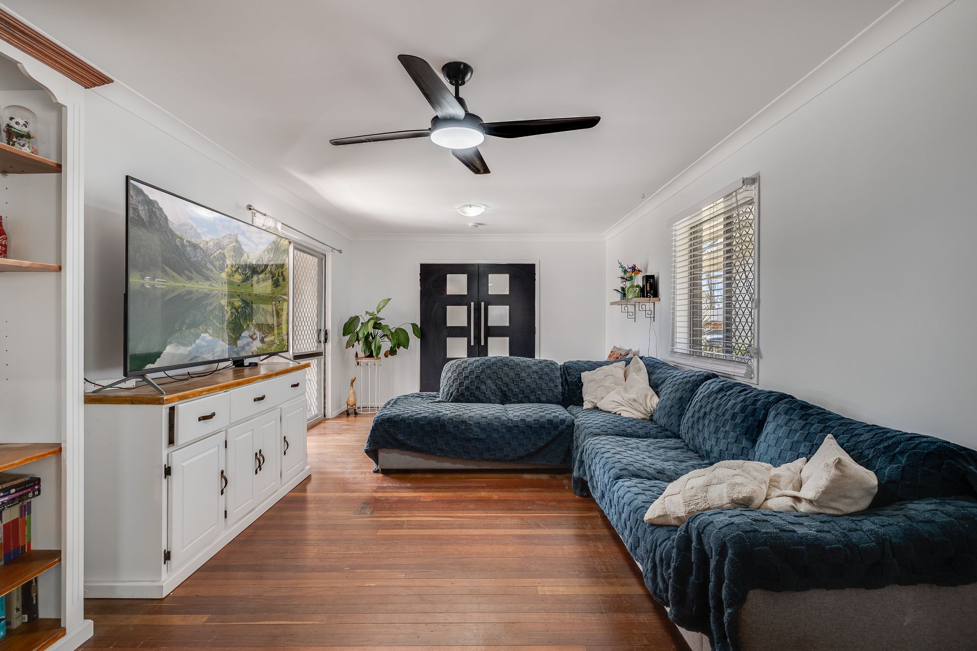 38 Weetwood Street — photo 7 of 17