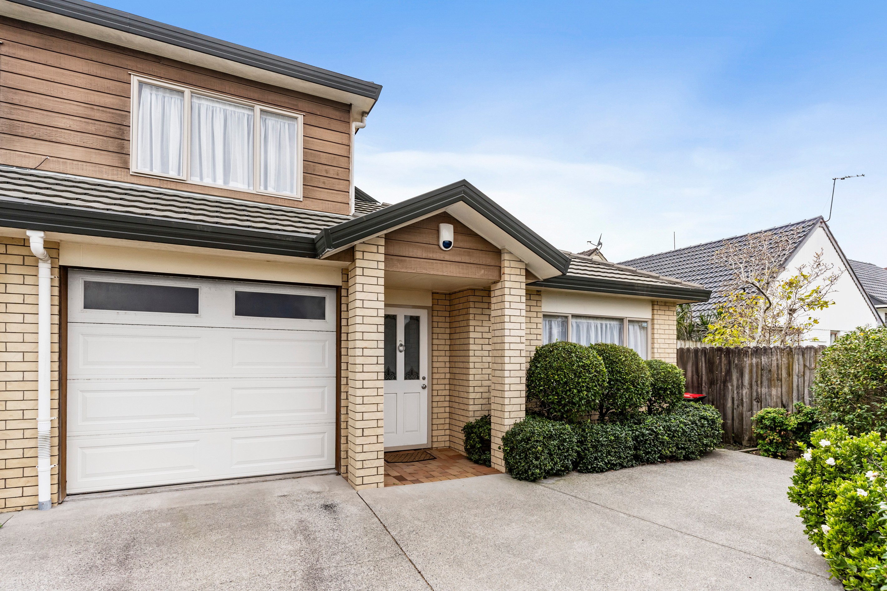 19a Abercombie Street, Howick, Manukau City