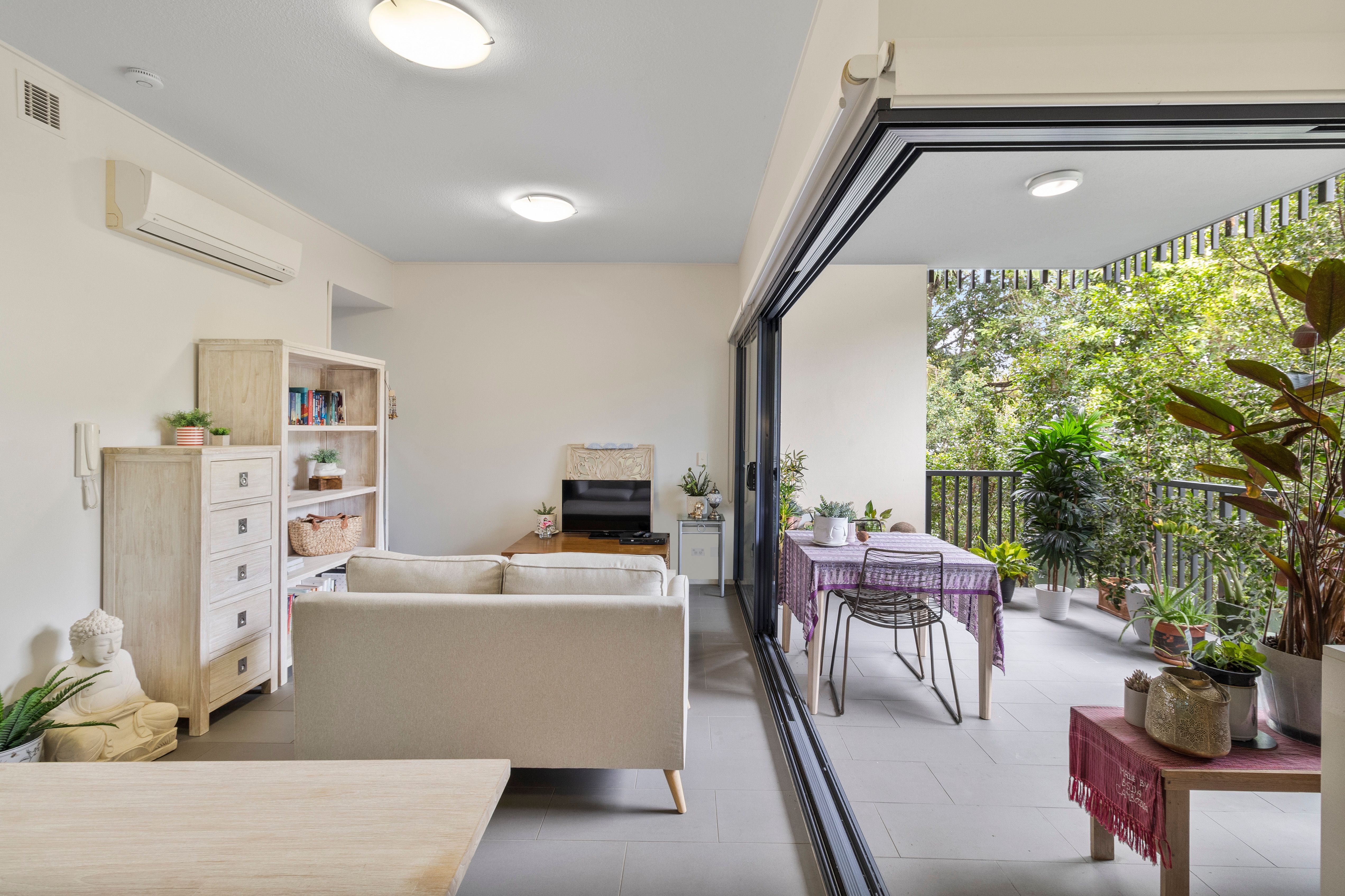 2-4 Garden Terrace, Newmarket QLD 4051