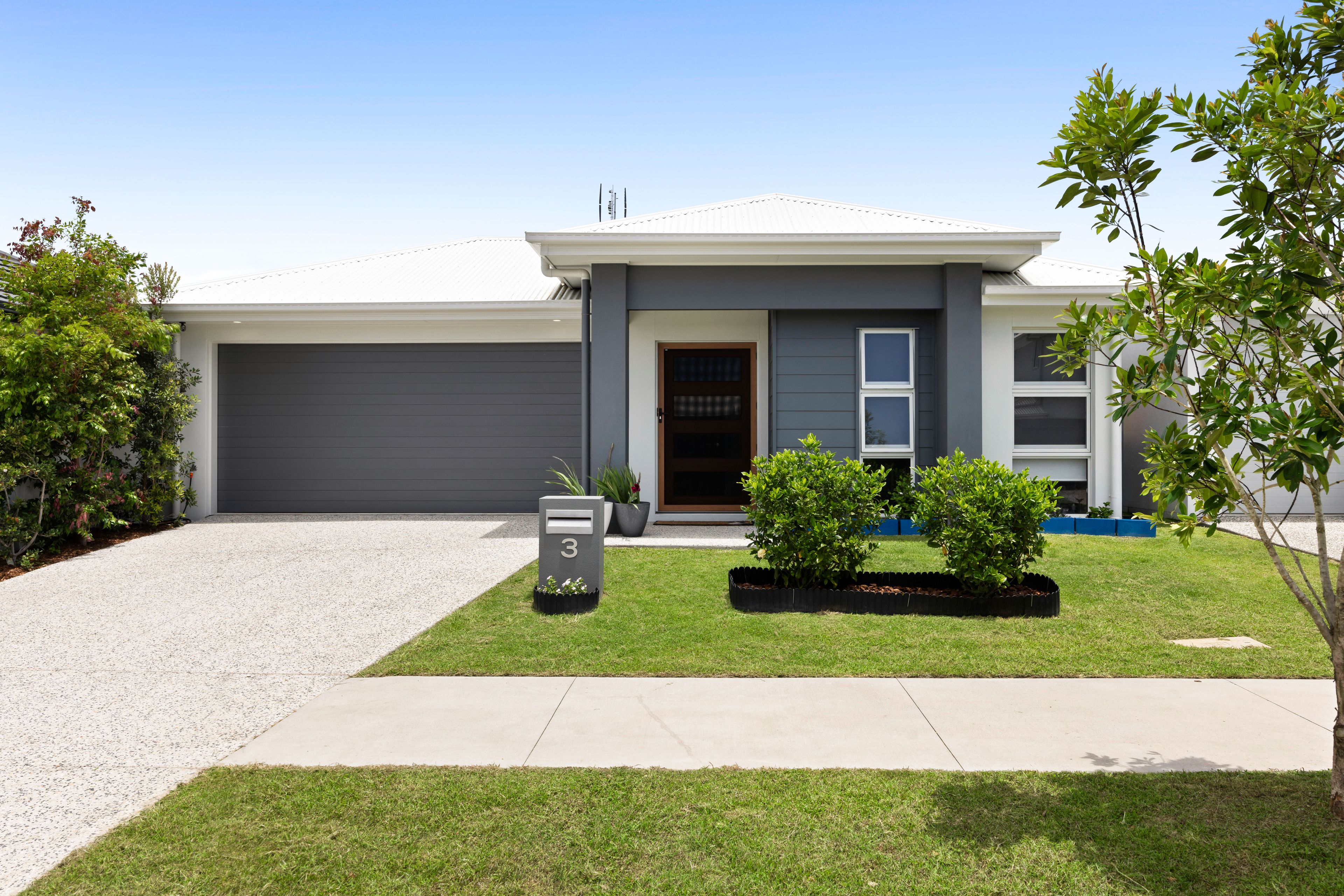 3 Sunny Street, Palmview, QLD 4553