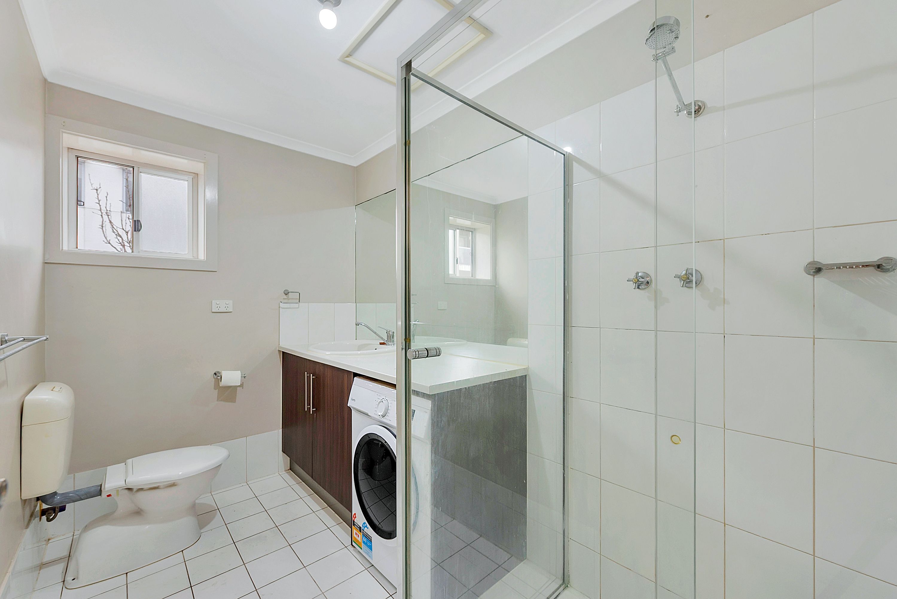 3/2 Fisher Place — photo 8 of 10