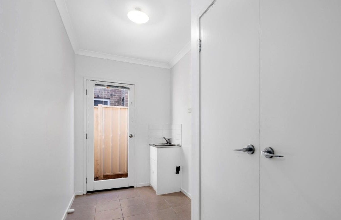 5 Flinders Place — photo 10 of 17