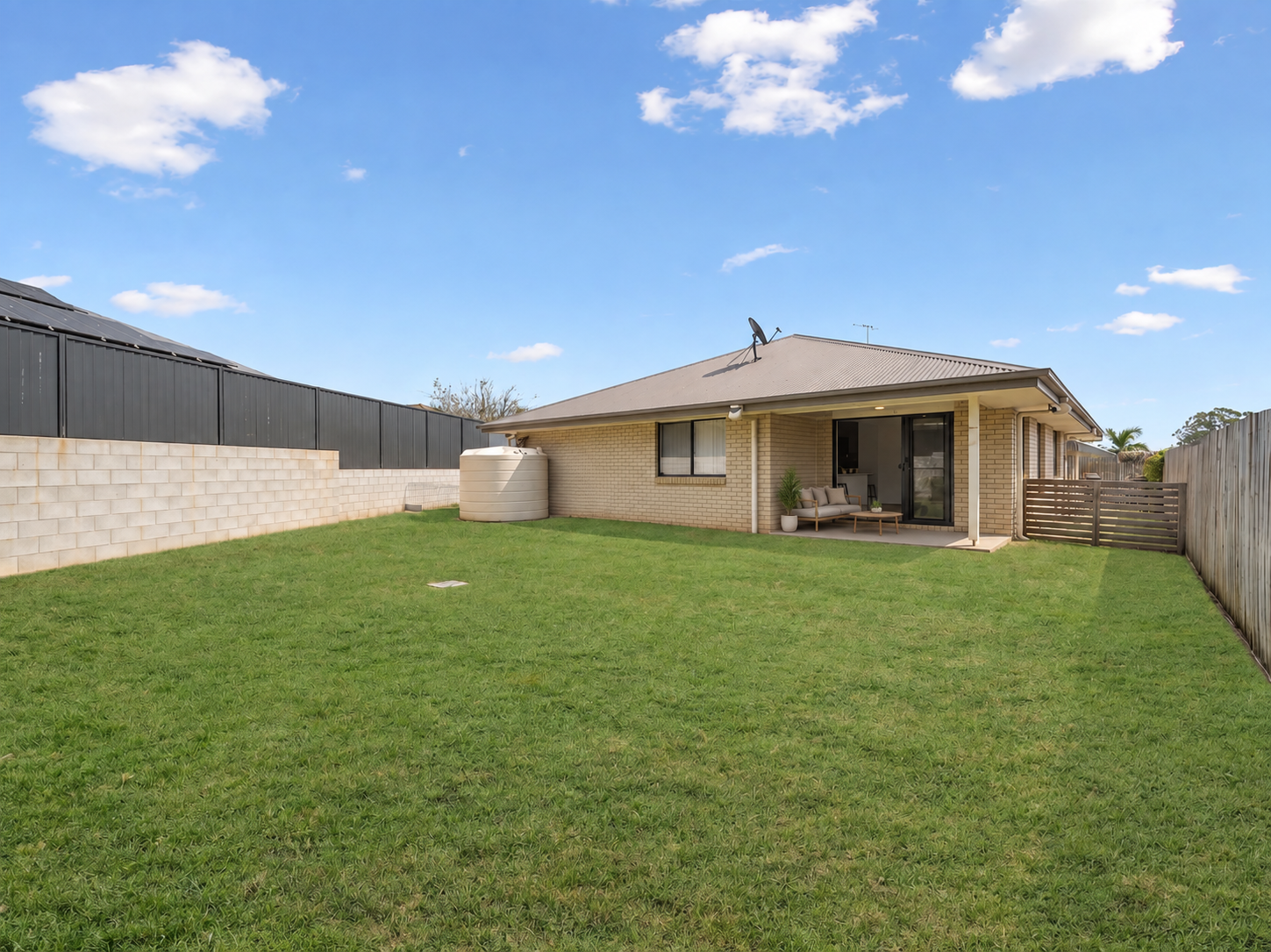 75 Willowleaf Circuit — photo 5 of 12