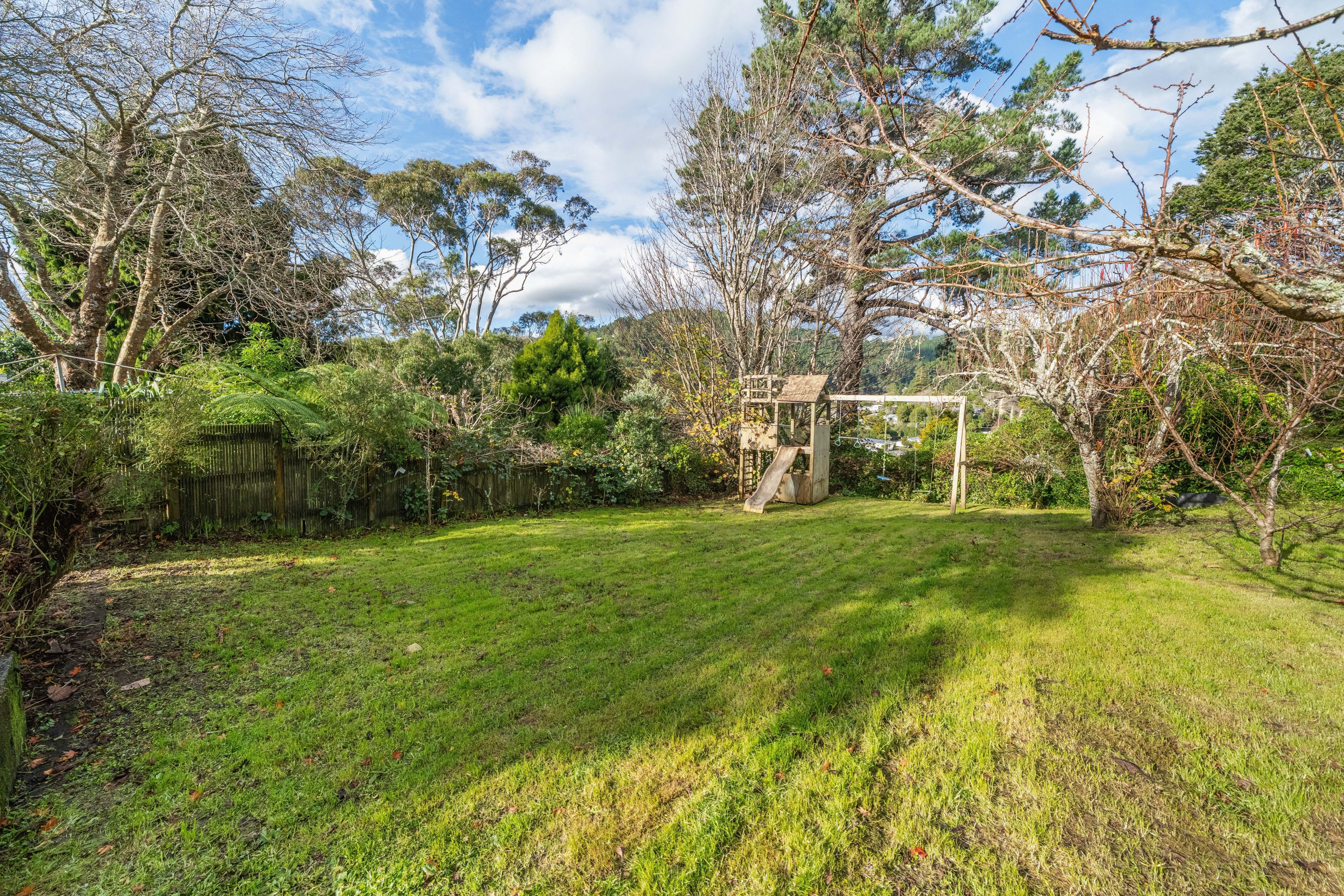Photo 24 of 15 Winchester Avenue, Pinehaven, Upper Hutt