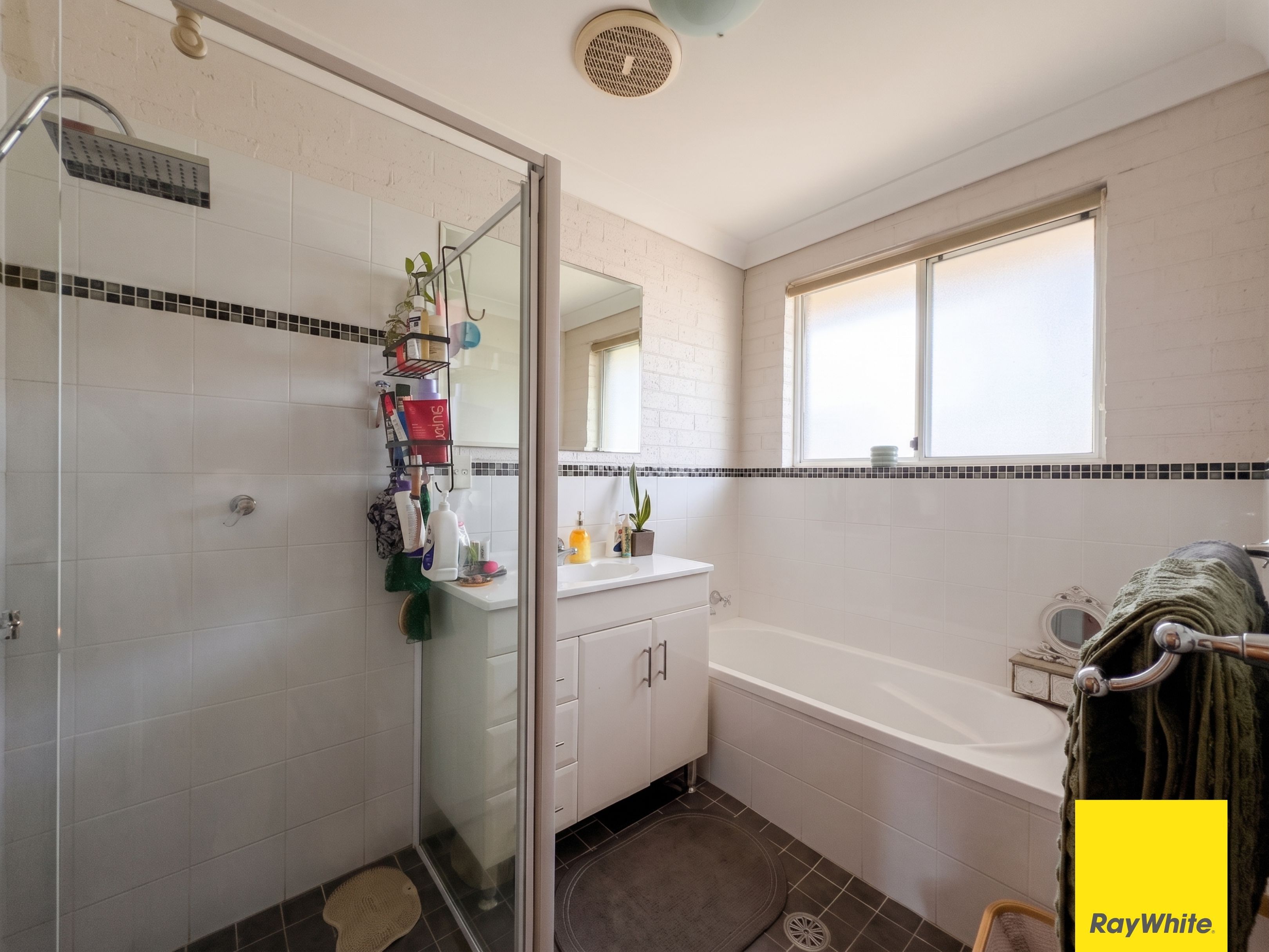 3/7 Power Place, Armidale, NSW 2350