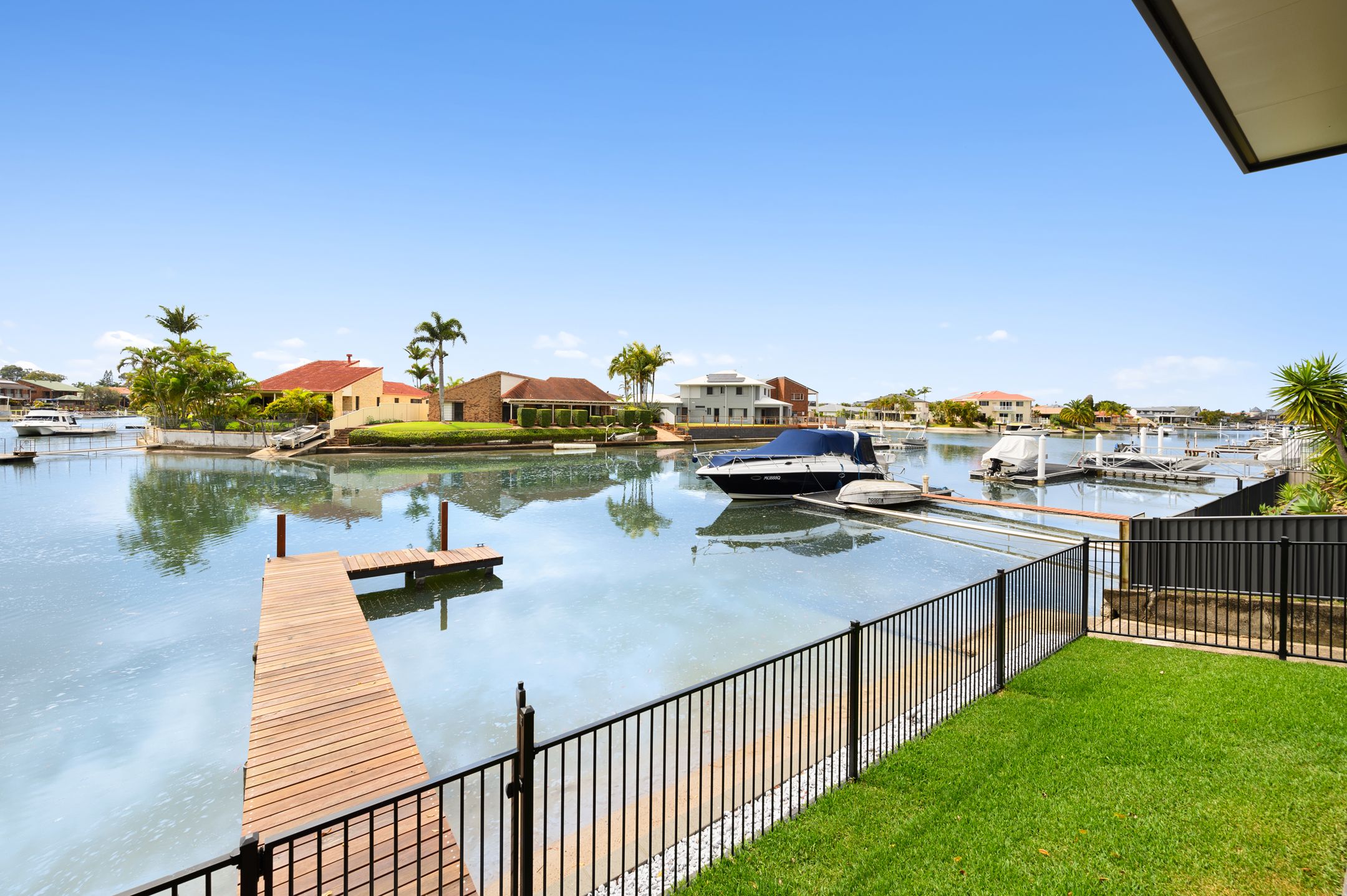 111 Columbus Drive, Hollywell, QLD 4216