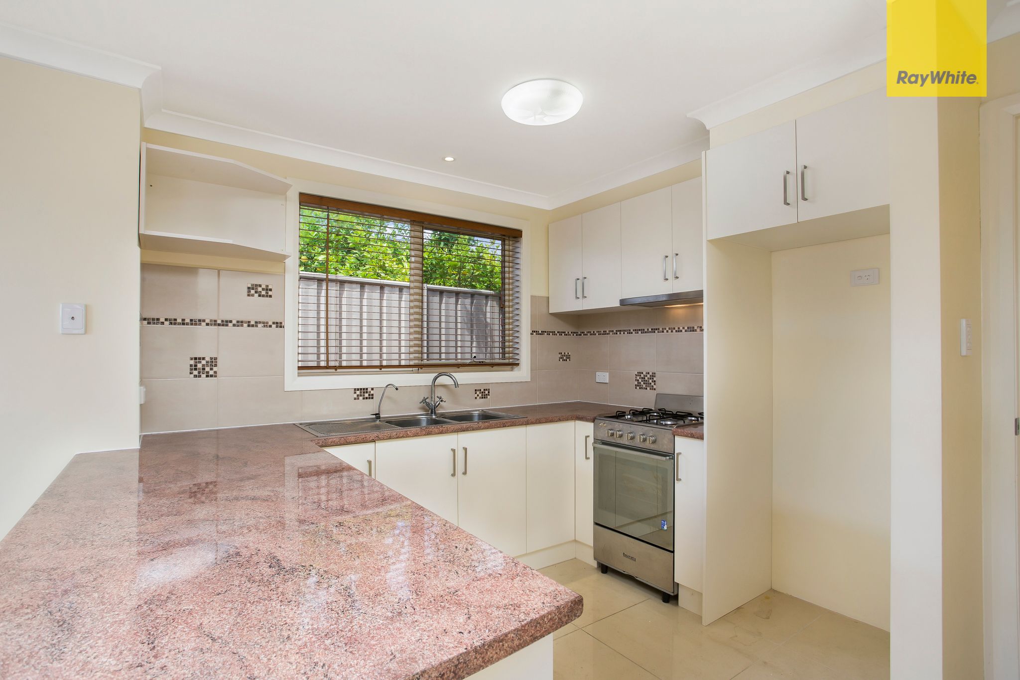 24 Maple Crescent, St Albans, VIC 3021