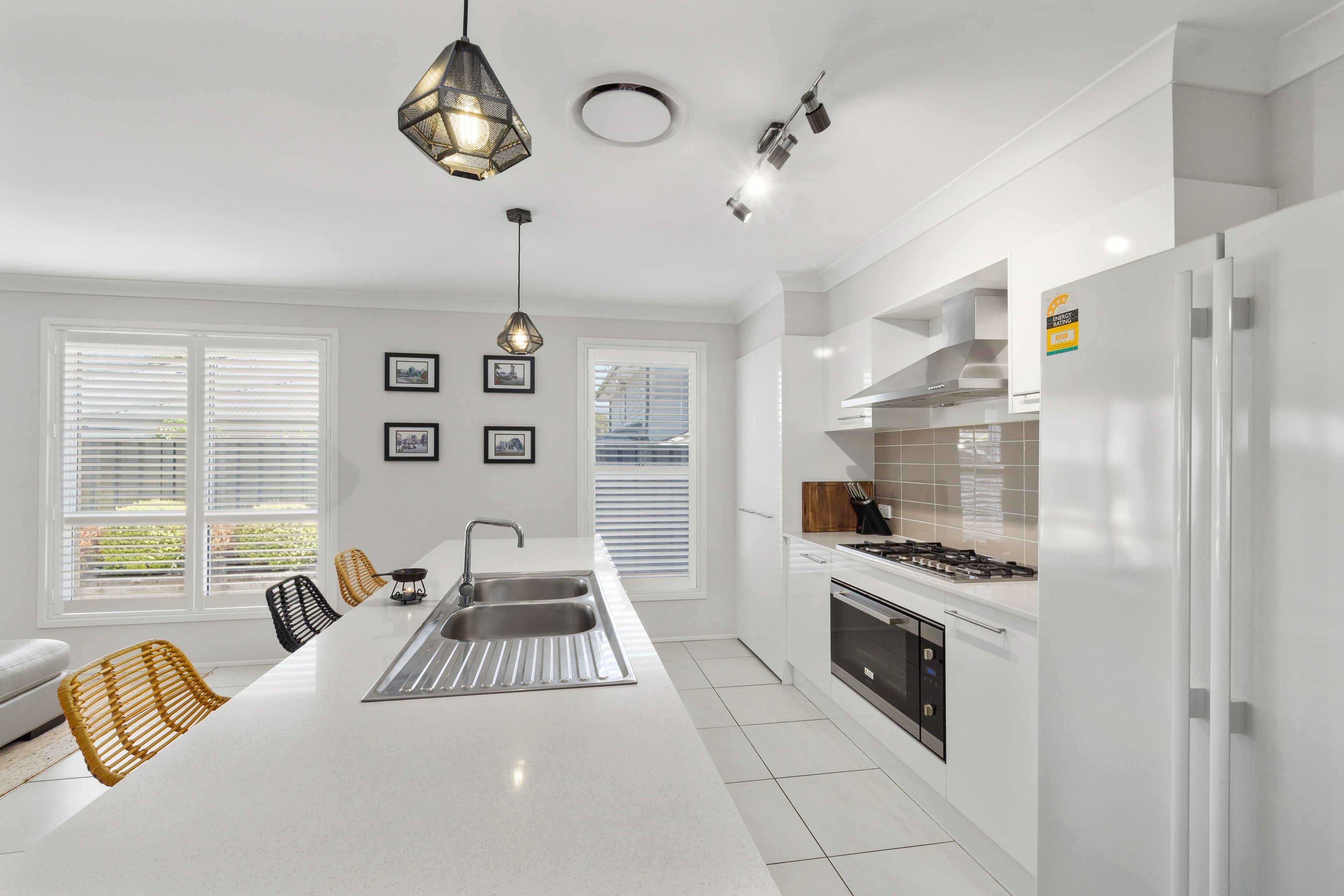 9 Kestrel Avenue, Horsley, NSW 2530