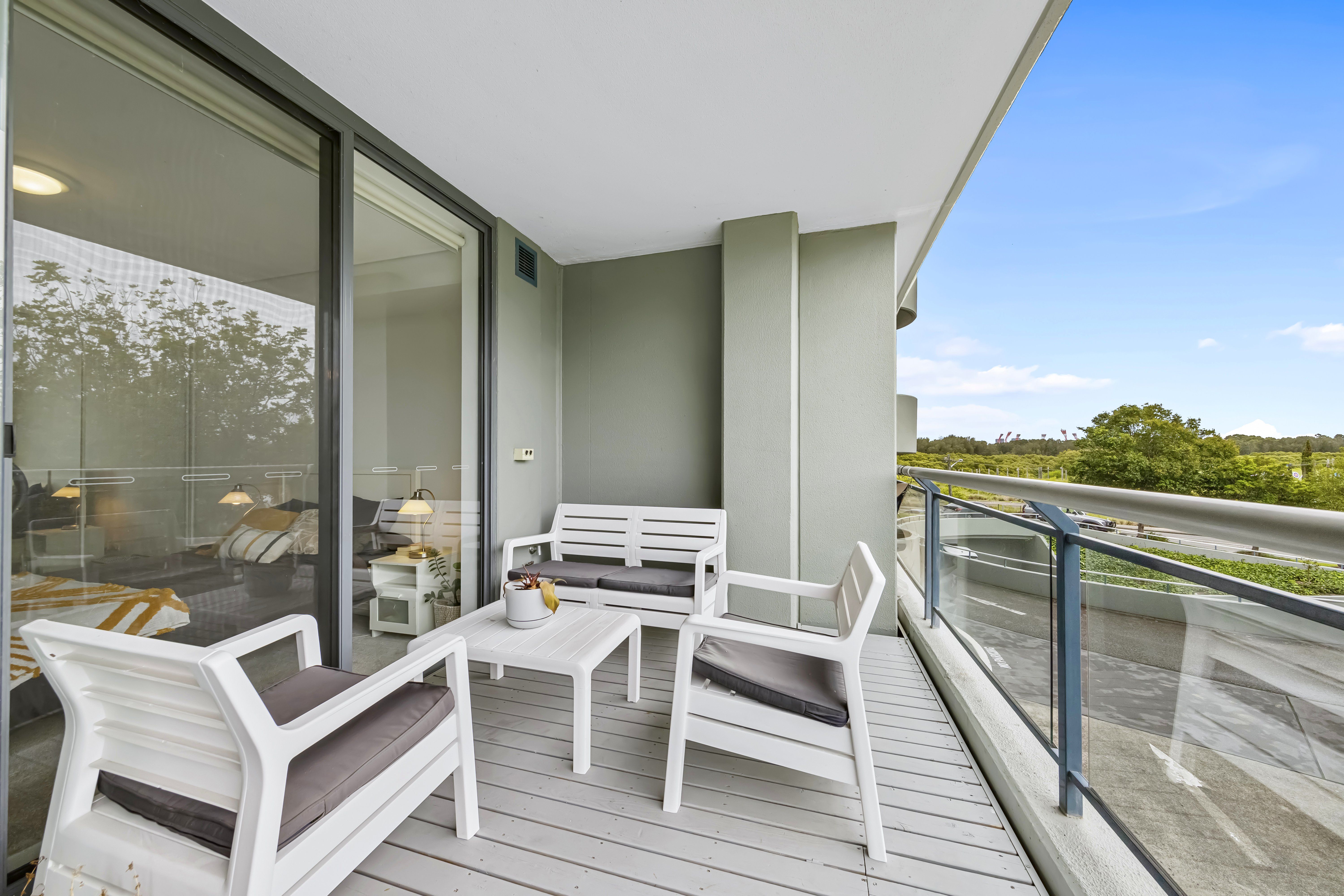 30/27 Bennelong Parkway, Wentworth Point, NSW 2127