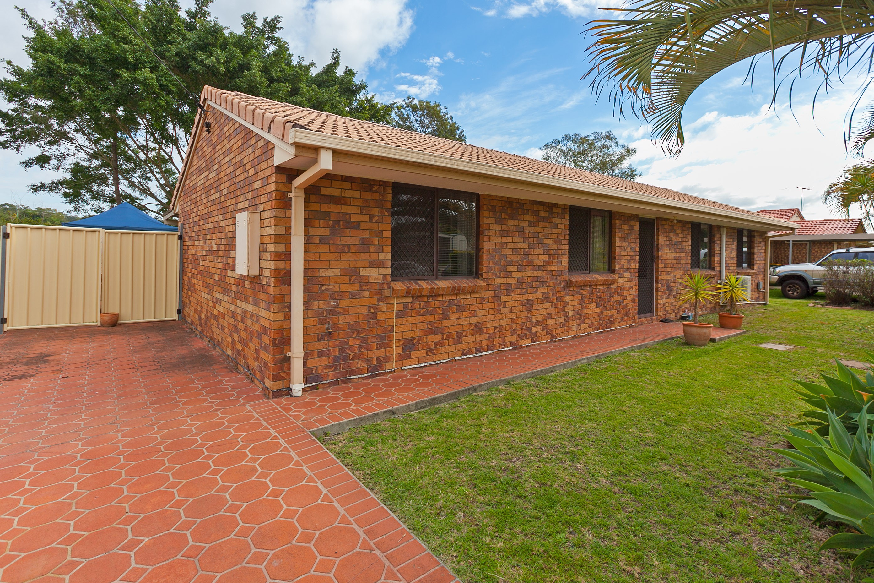 17 Knight Street, Redbank Plains, QLD 4301