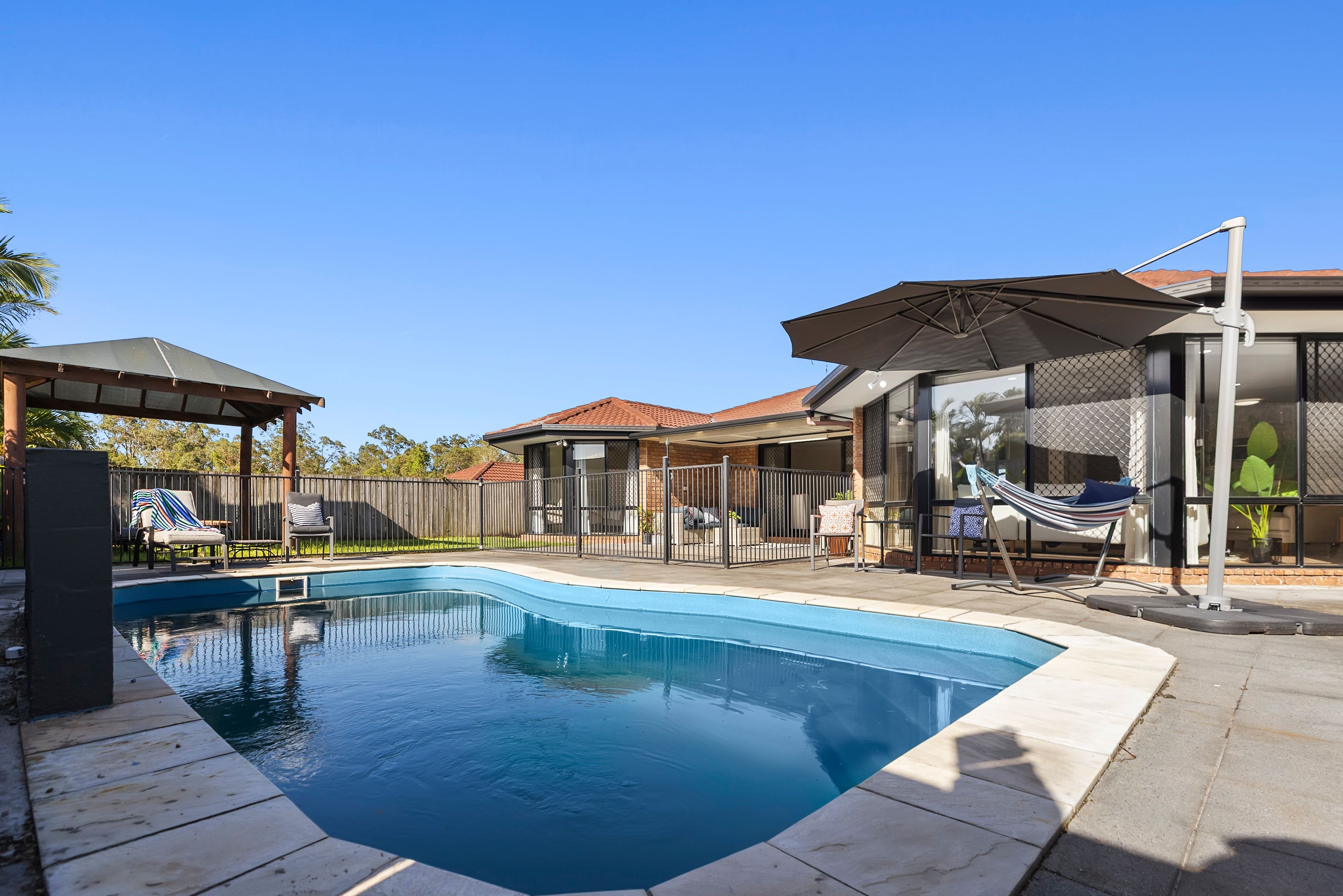 8 Wyellan Place, Upper Kedron, QLD 4055