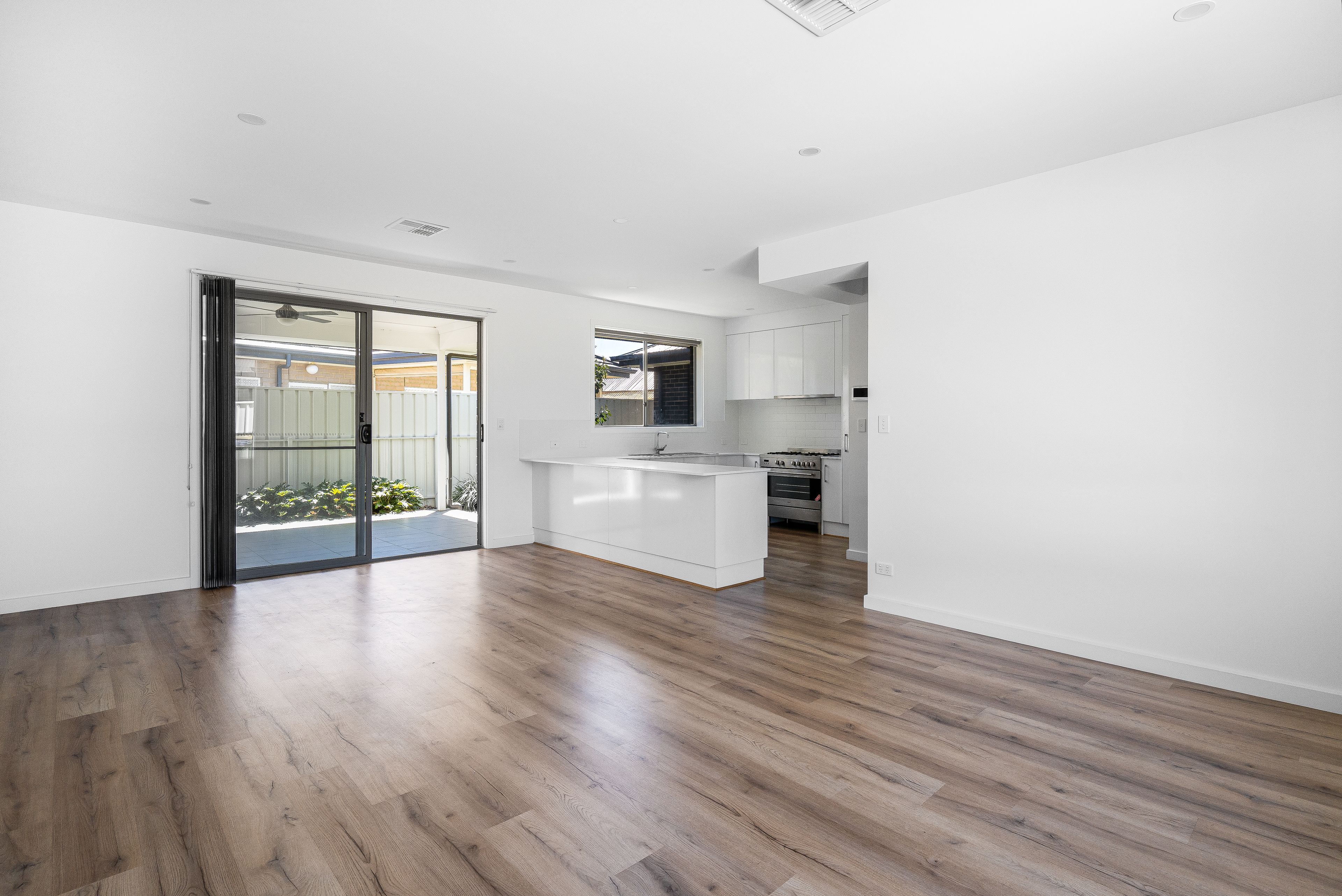 2/31 Hurtsfield Terrace, Findon, SA 5023