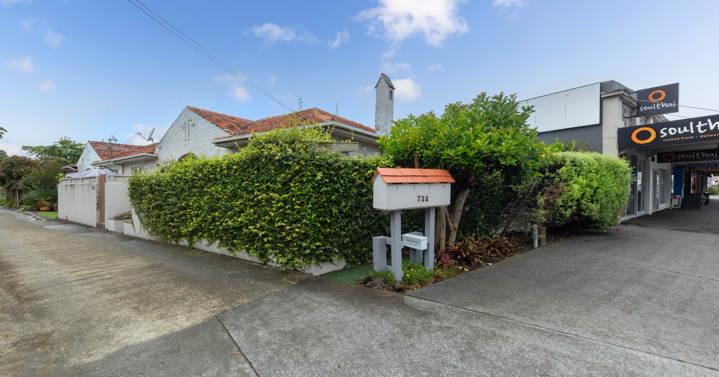 2 722 Manukau Road Royal Oak Auckland City 1023 Sold Townhouse 2-722-manukau-road-royal-oak-auckland-city-1023-sold-townhouse
