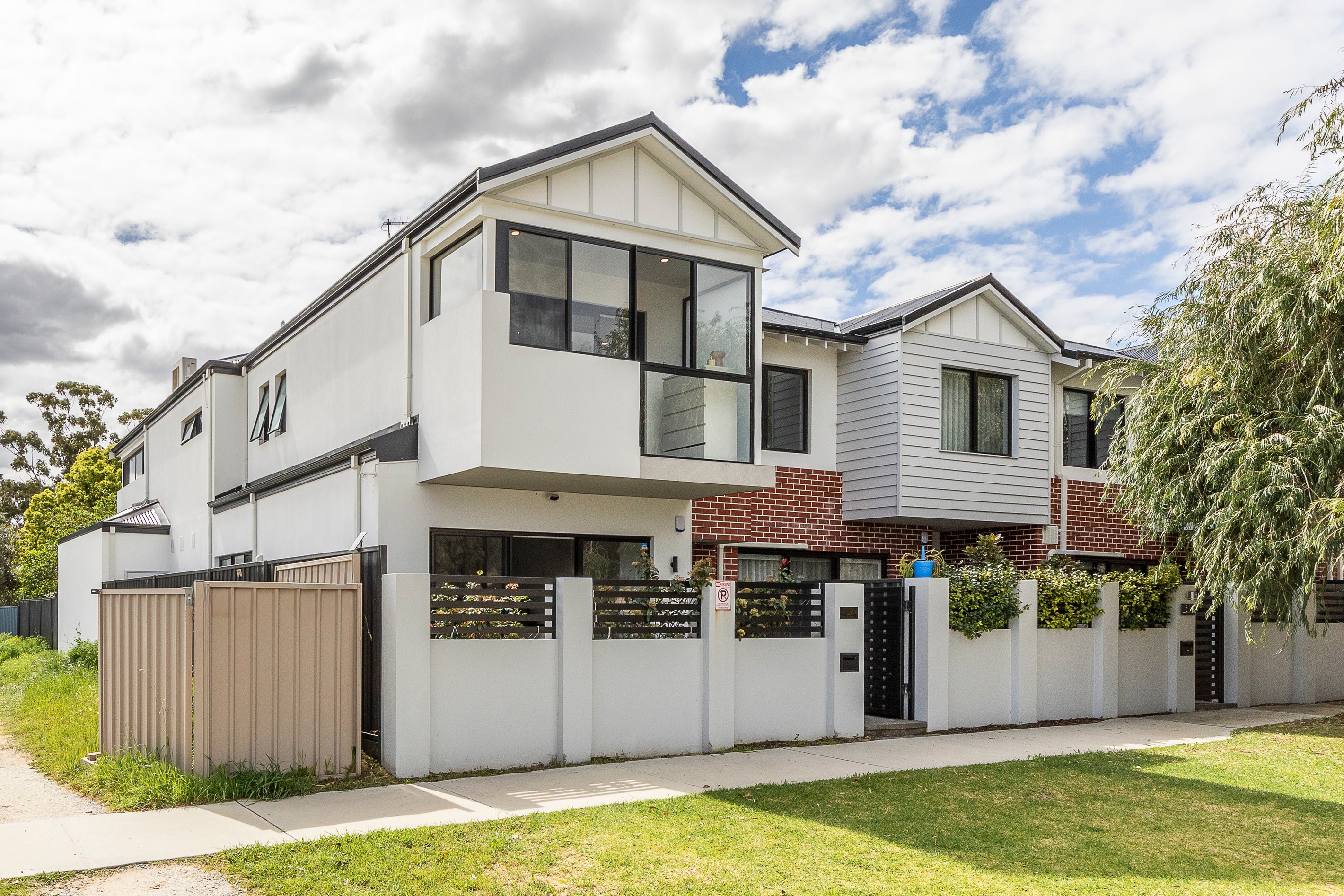 28 Leeder Street, Mount Hawthorn, WA 6016