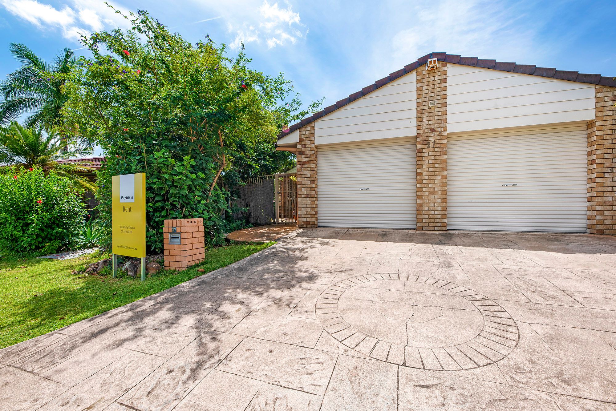 37 Glenside Drive, Robina, QLD 4226