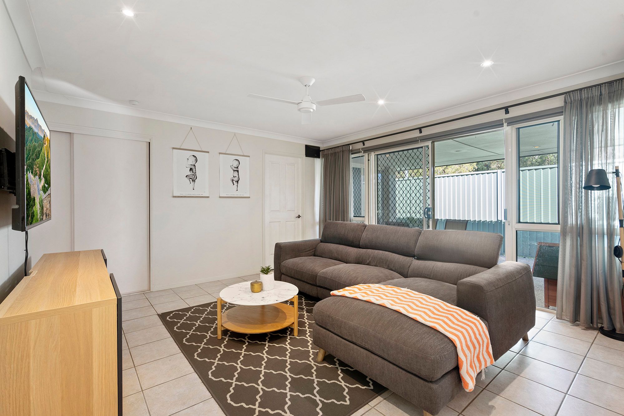 9/12 Angel Street, Eight Mile Plains, QLD 4113