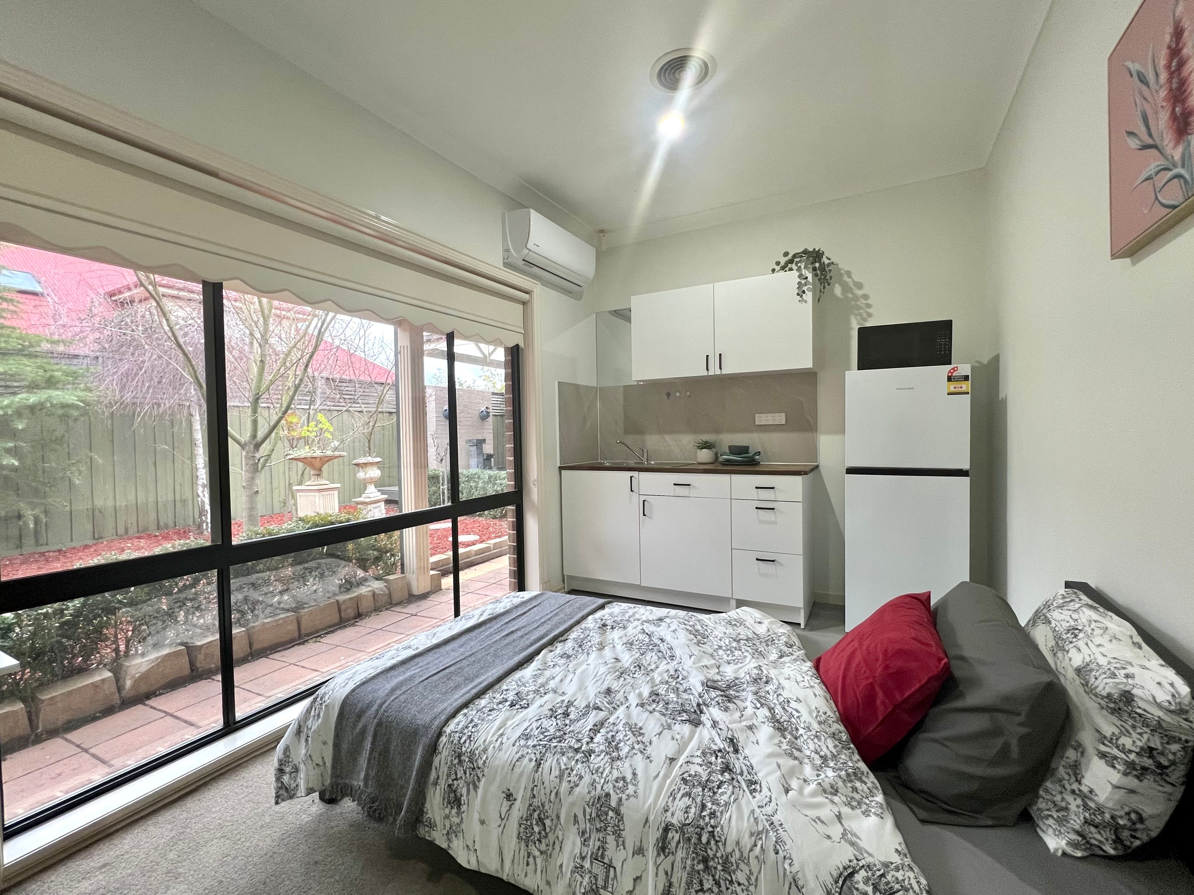 2/11 Settlers Court — photo from Ray White Pakenham