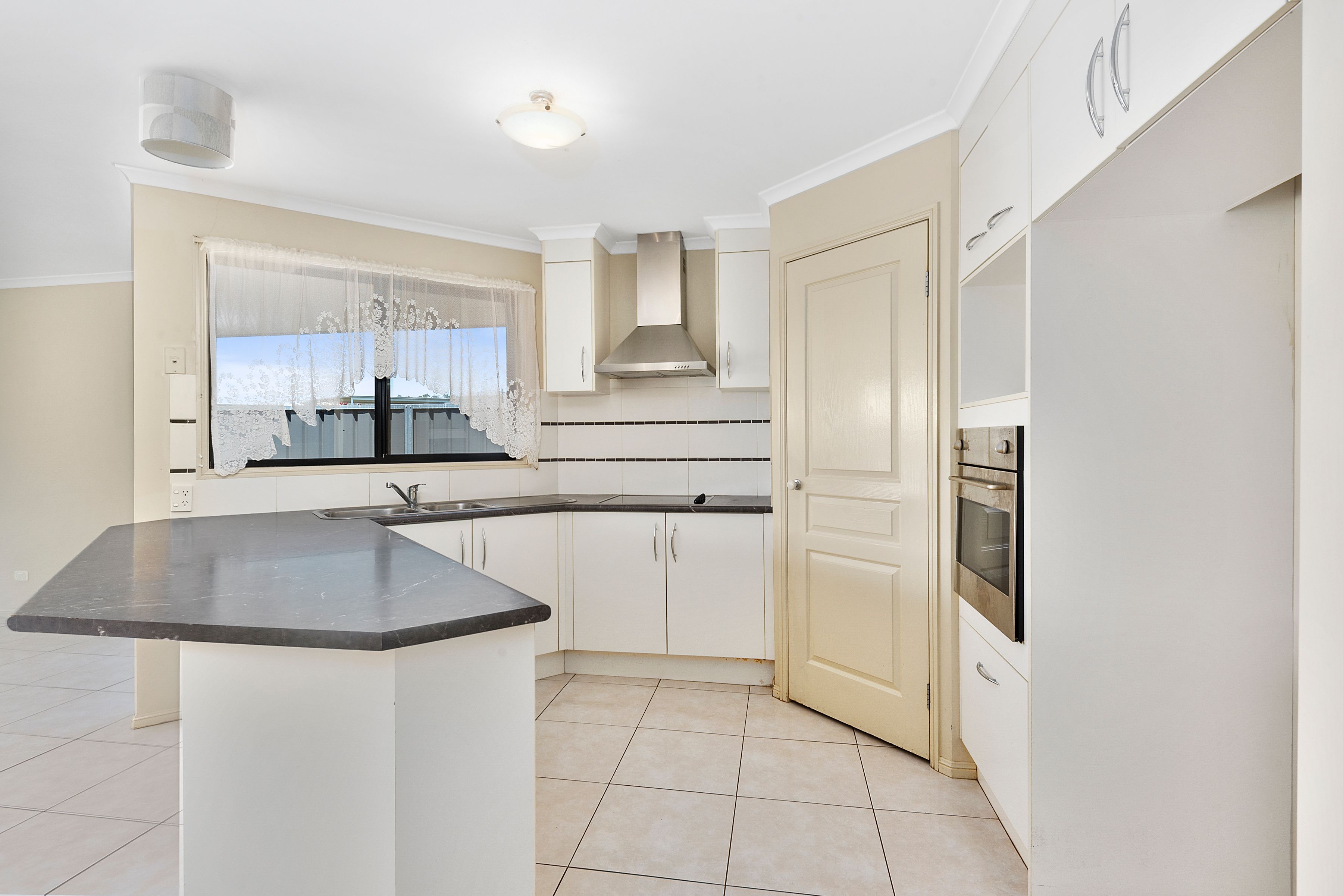 19 Jacquelyn Court, Oakey, QLD 4401