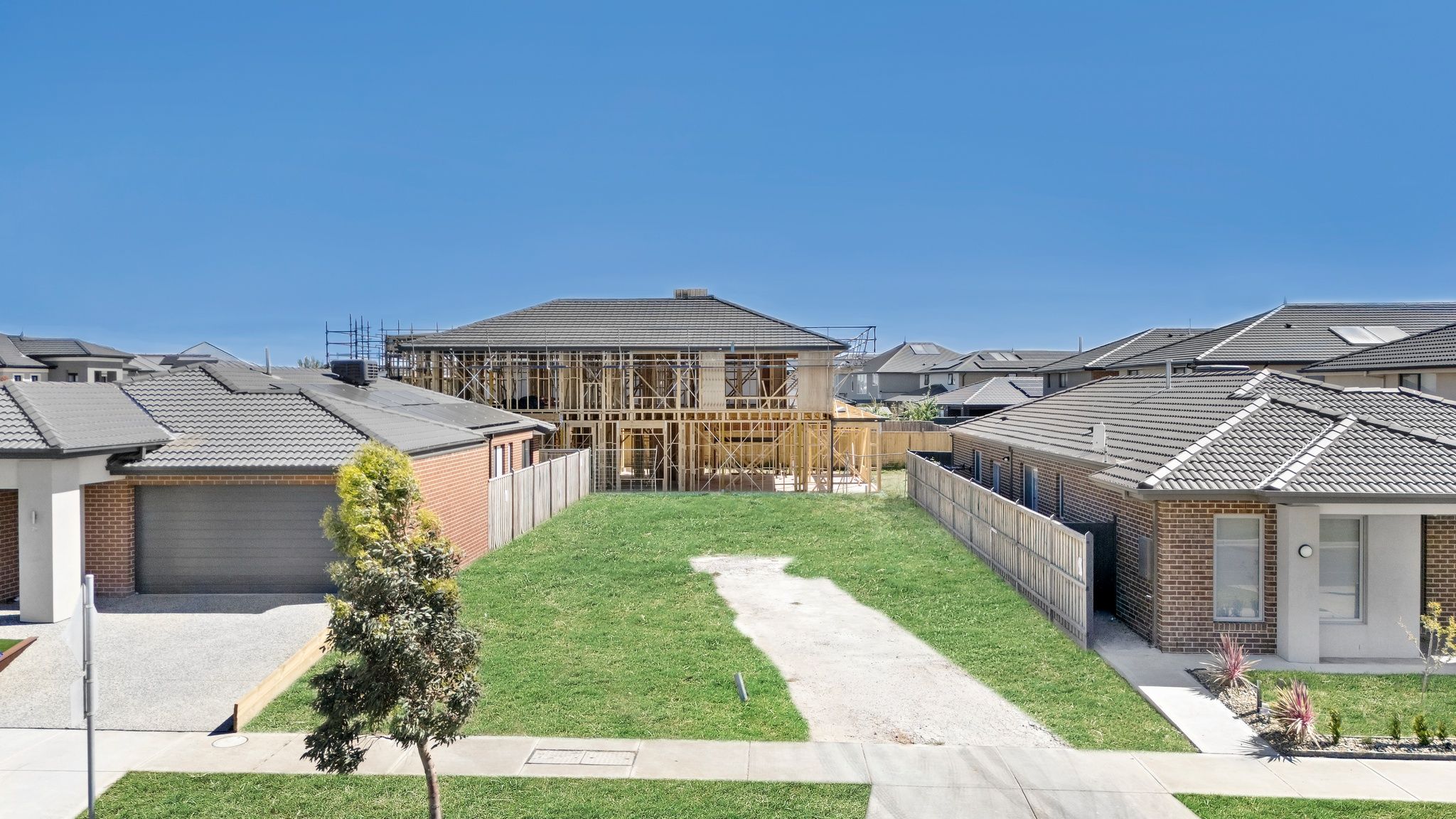 76 Carora Circuit — photo 7 of 12