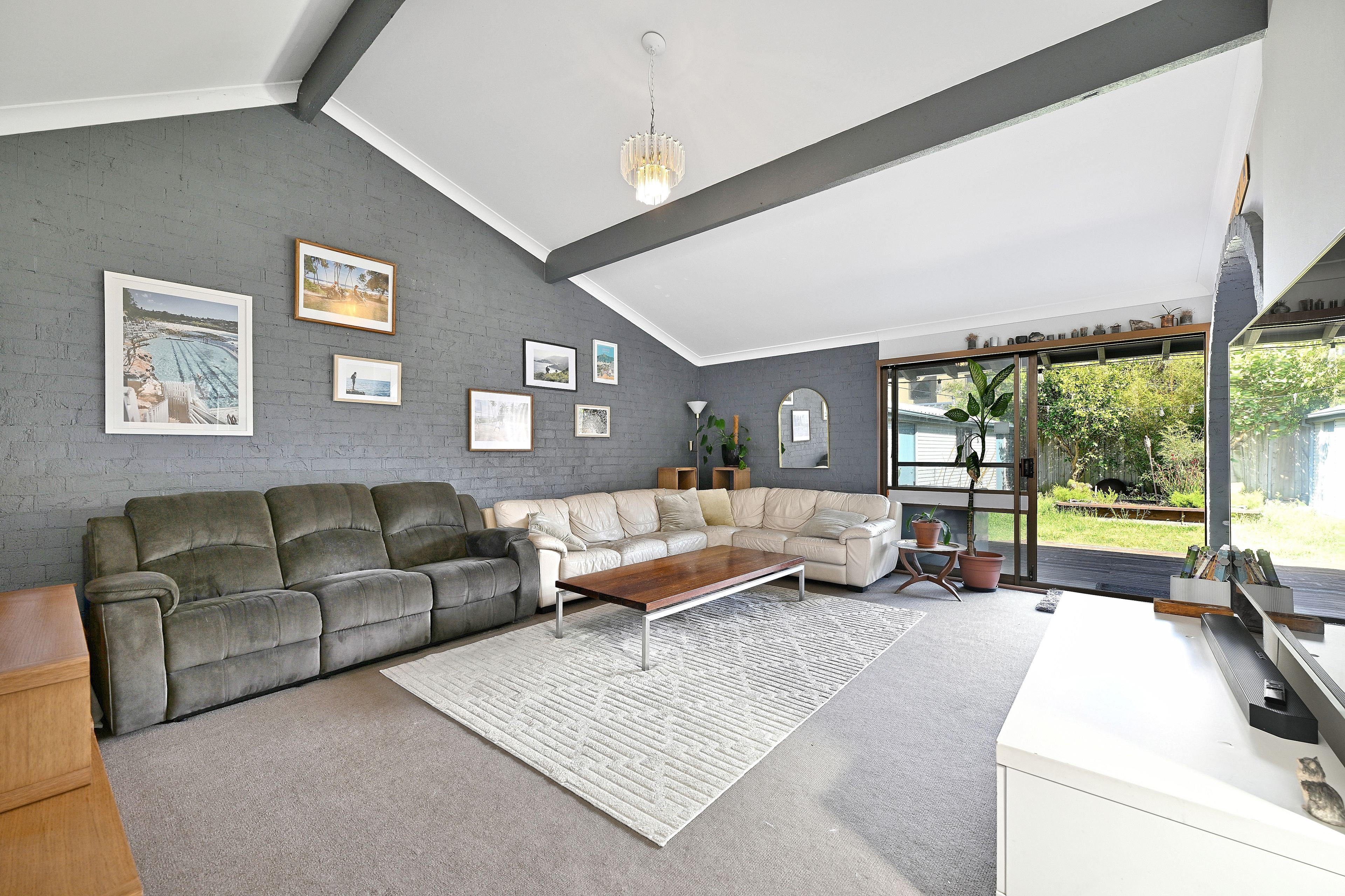 64 Portland Crescent — photo 8 of 16