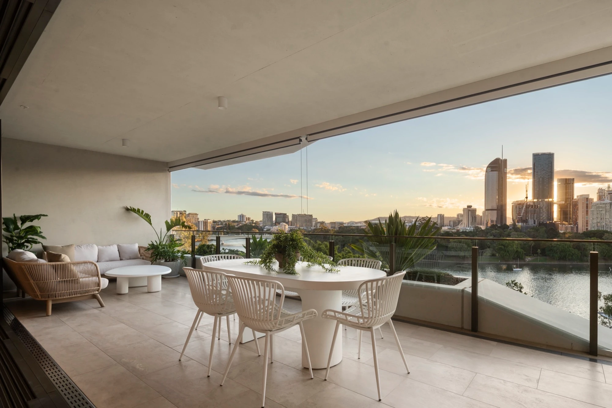 2402/8 River Terrace, Kangaroo Point, QLD 4169