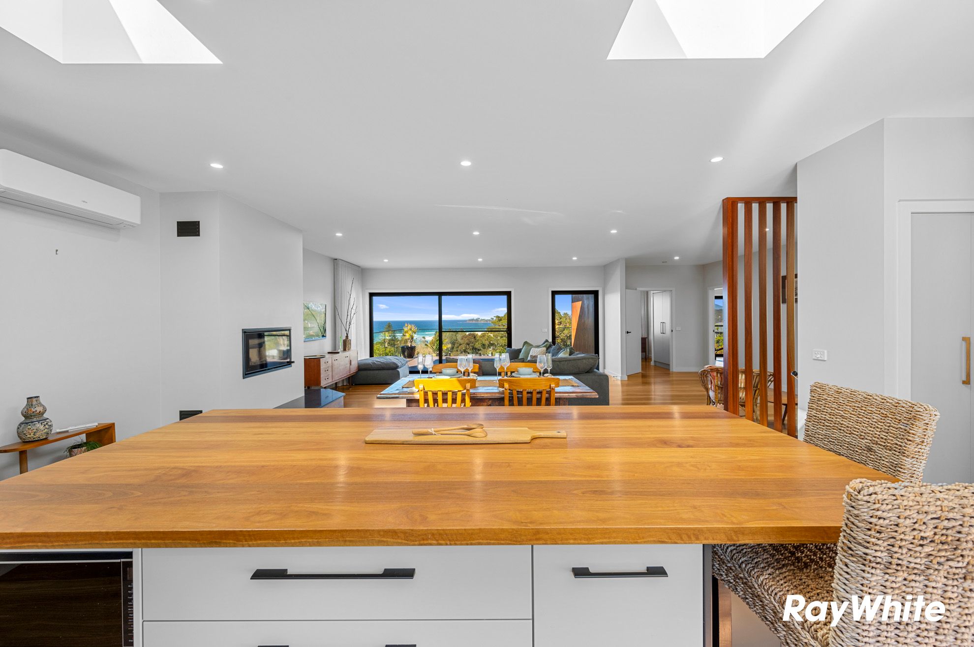 20 Beatty Crescent — photo 13 of 30