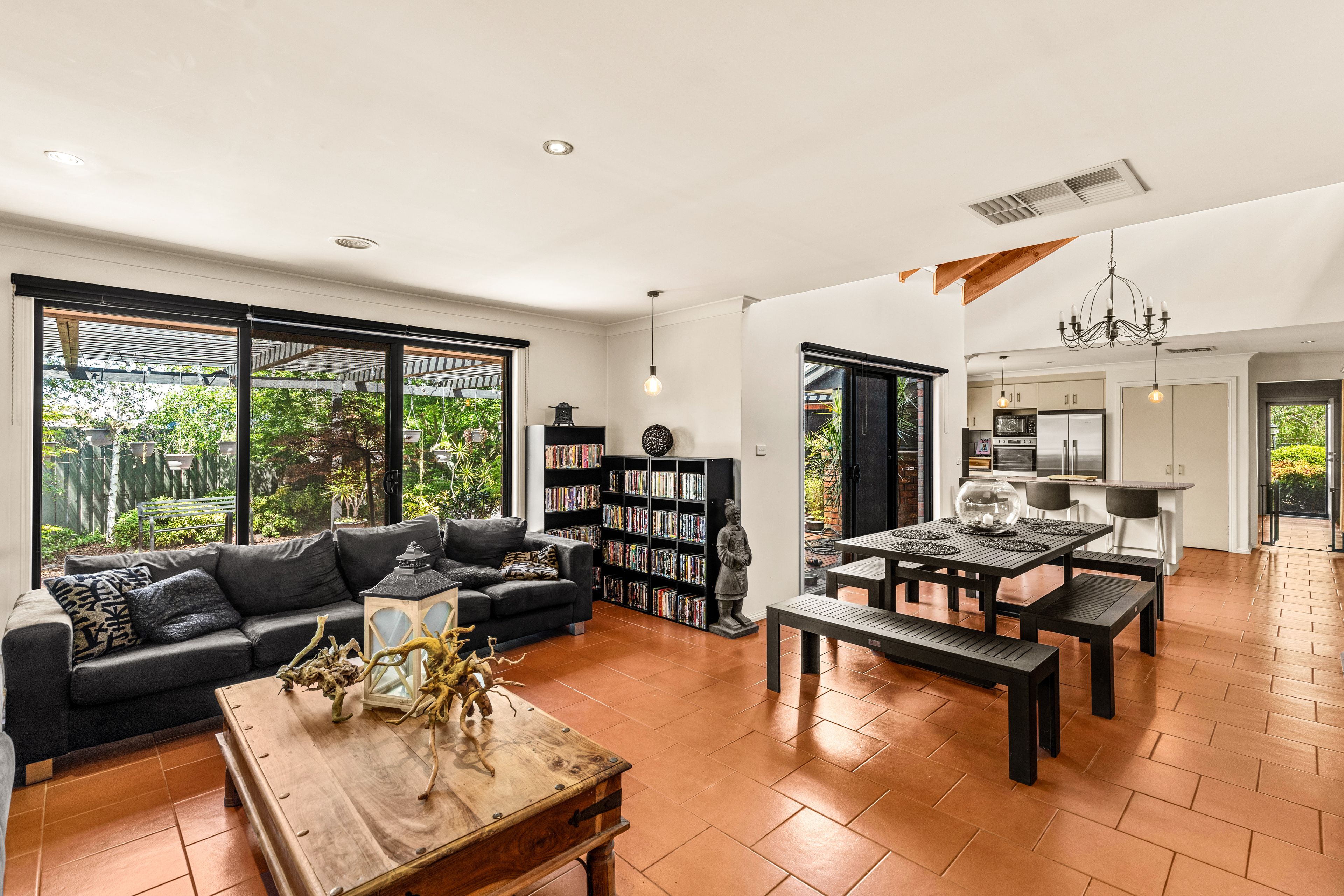 18 Germander Court — photo 8 of 19
