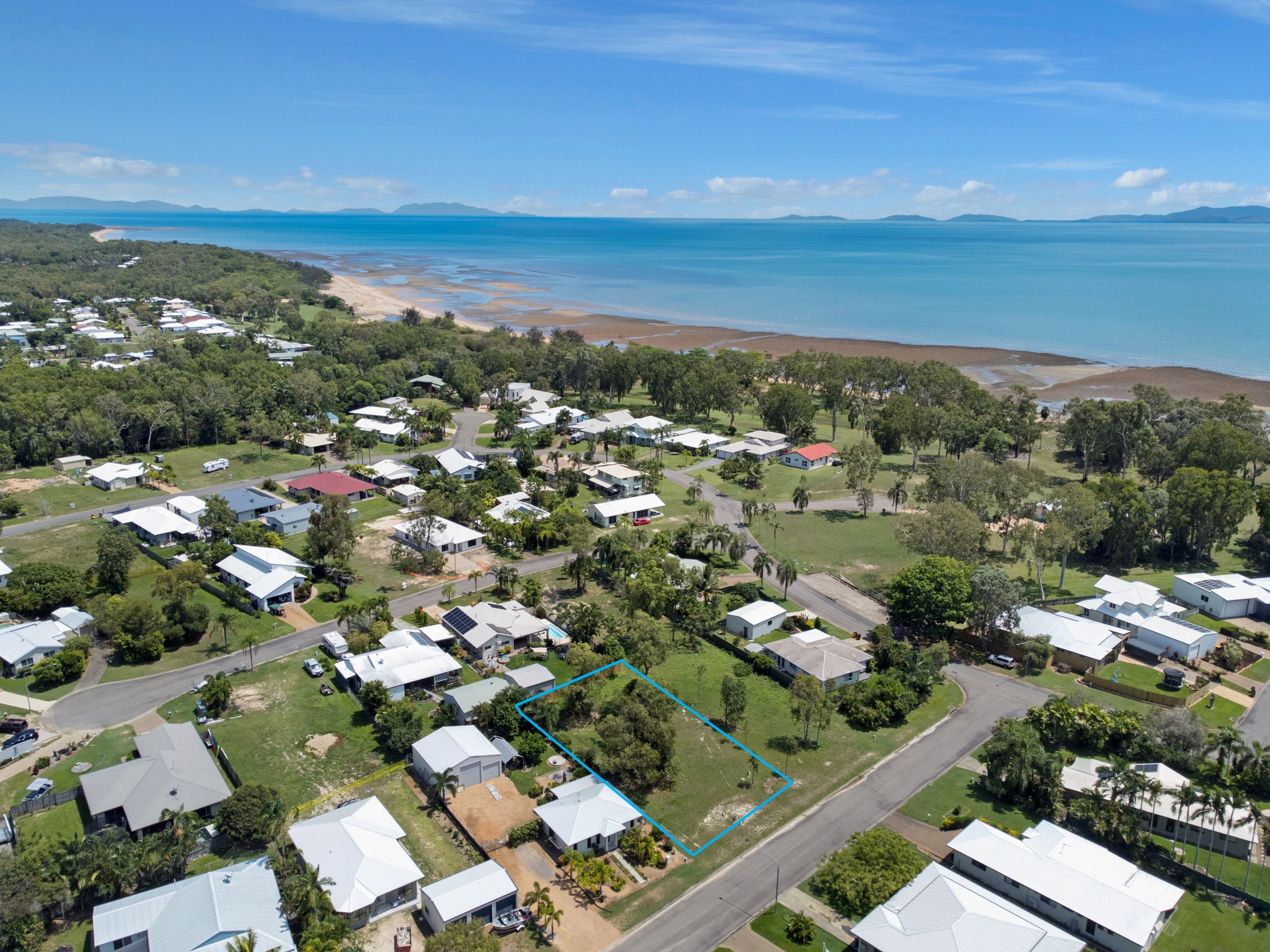 12 Turnberry Court, Balgal Beach QLD 4816
